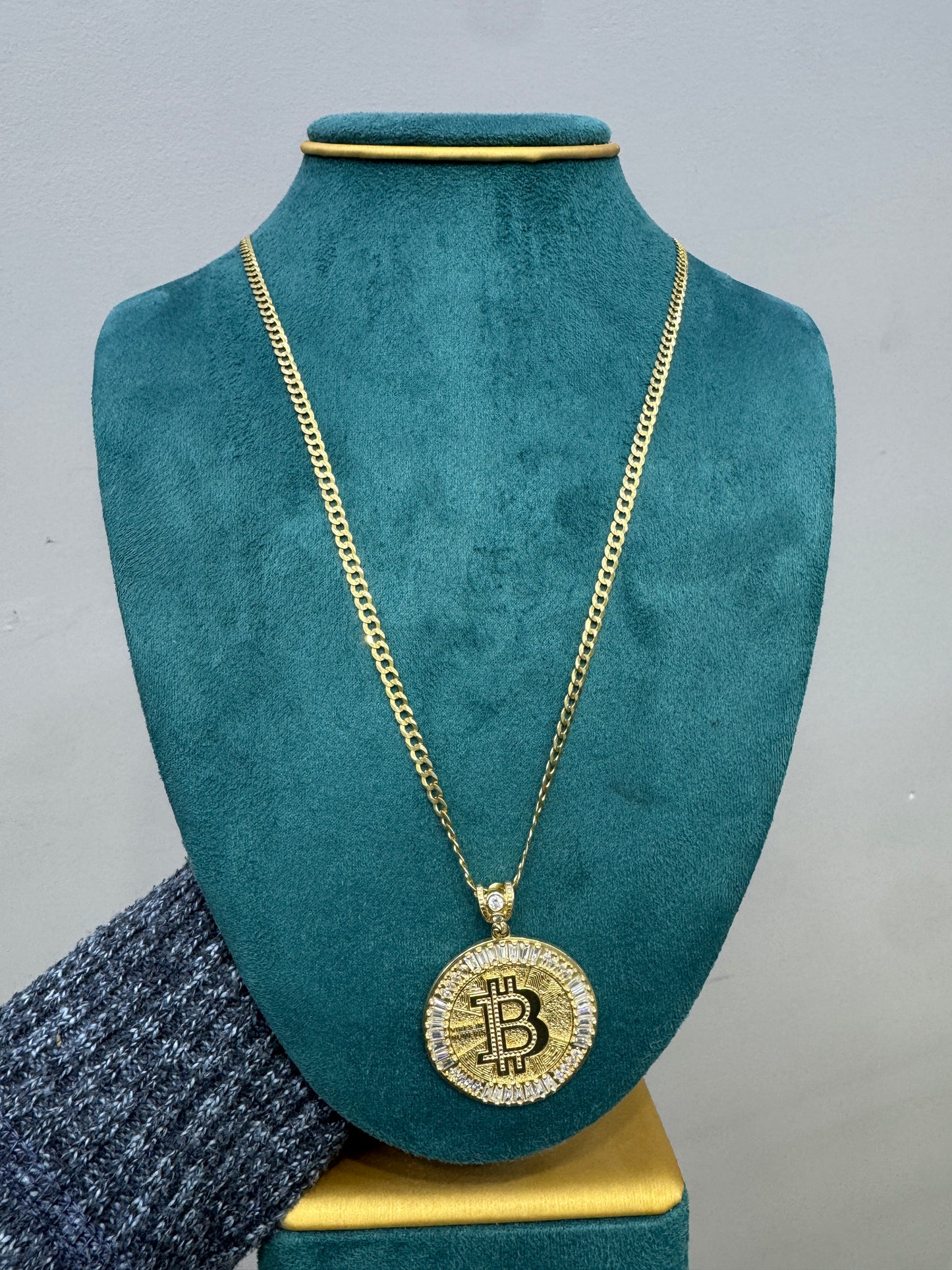 14K Gold Curb Link 22” Chain with Bitcoin Pendant unisex