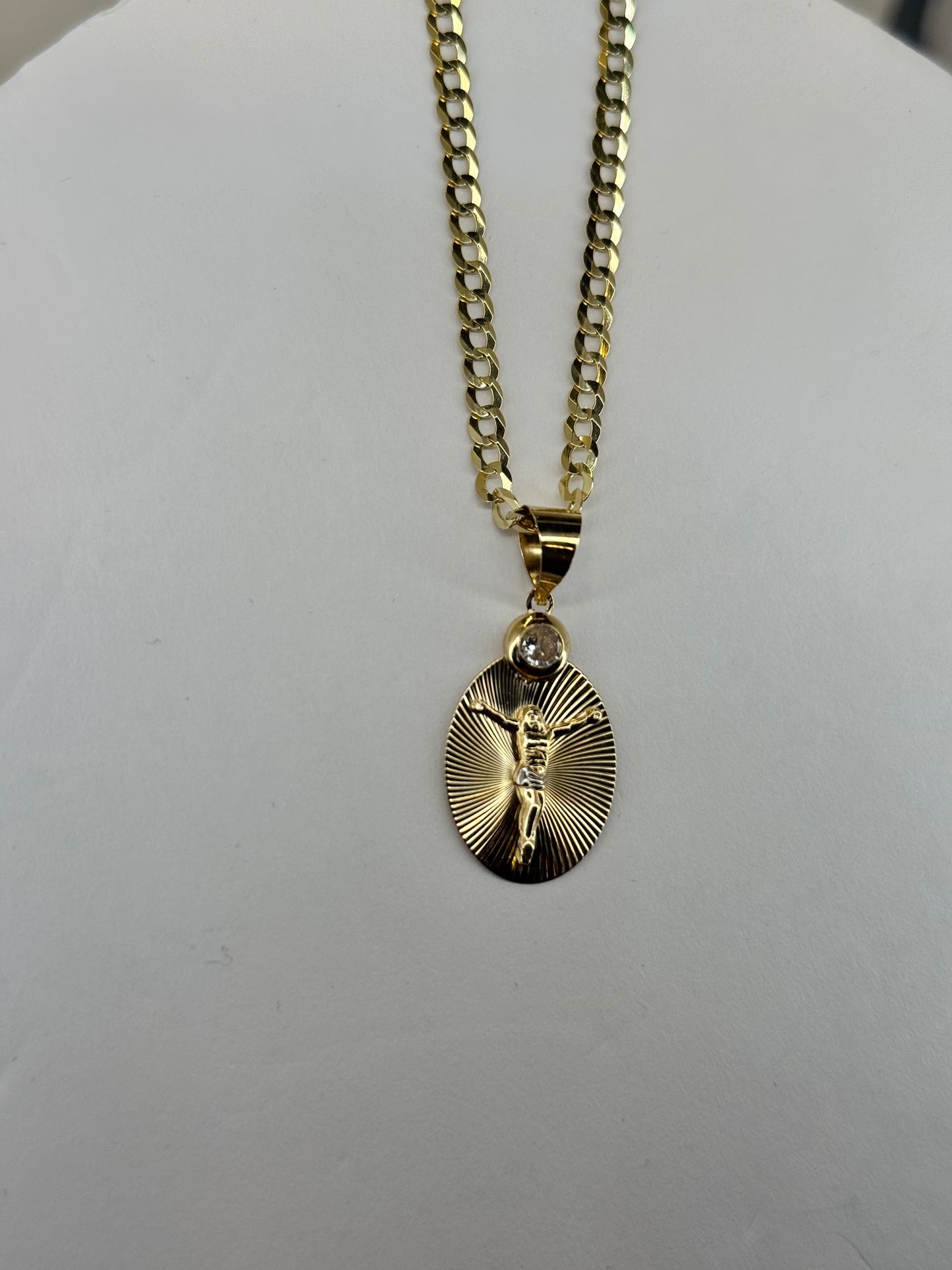 14K Gold Crucified Jesus Pendant & Cube Link Chain – A Timeless Symbol of