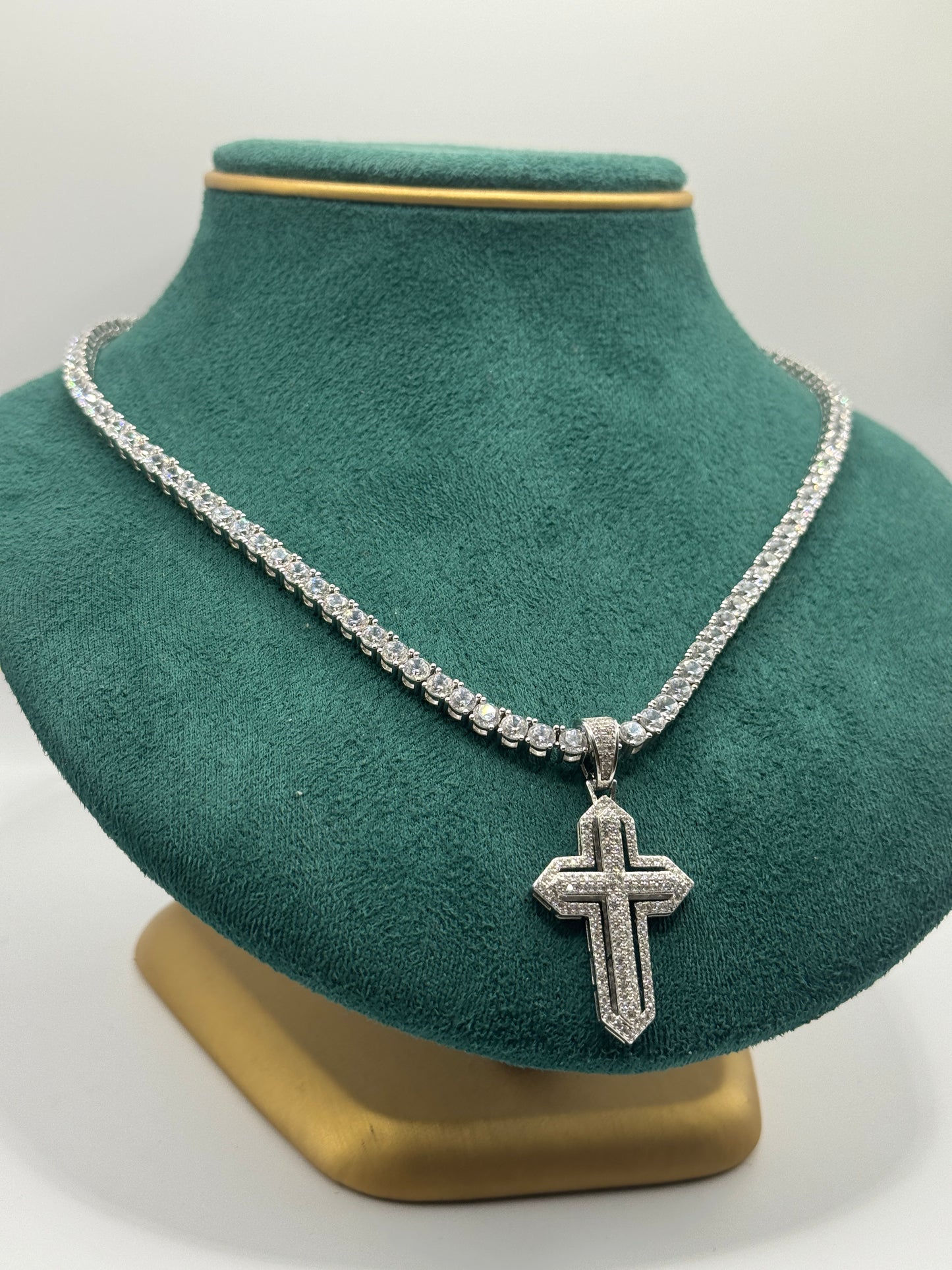 925 Silver ZC Chain – with cross ZC pendant