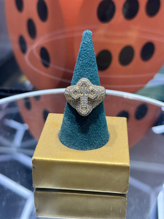 14K Gold Men’s Cross Ring – Faith Meets Bold Style