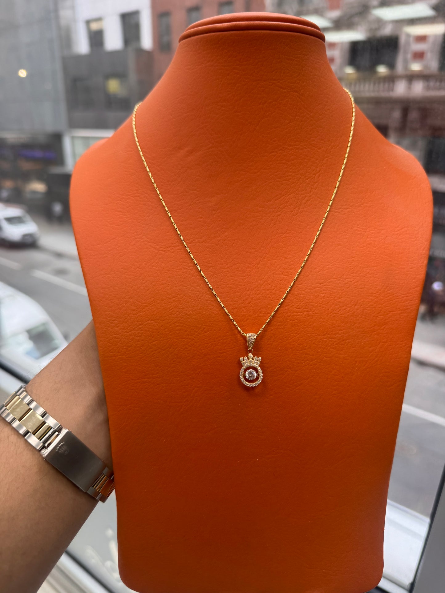 14K Gold Diamond Cut Necklace 20 Inch with Crown CZ Pendant, Royal Crown Necklace, CZ Gold Pendant, Statement Jewelry Gift