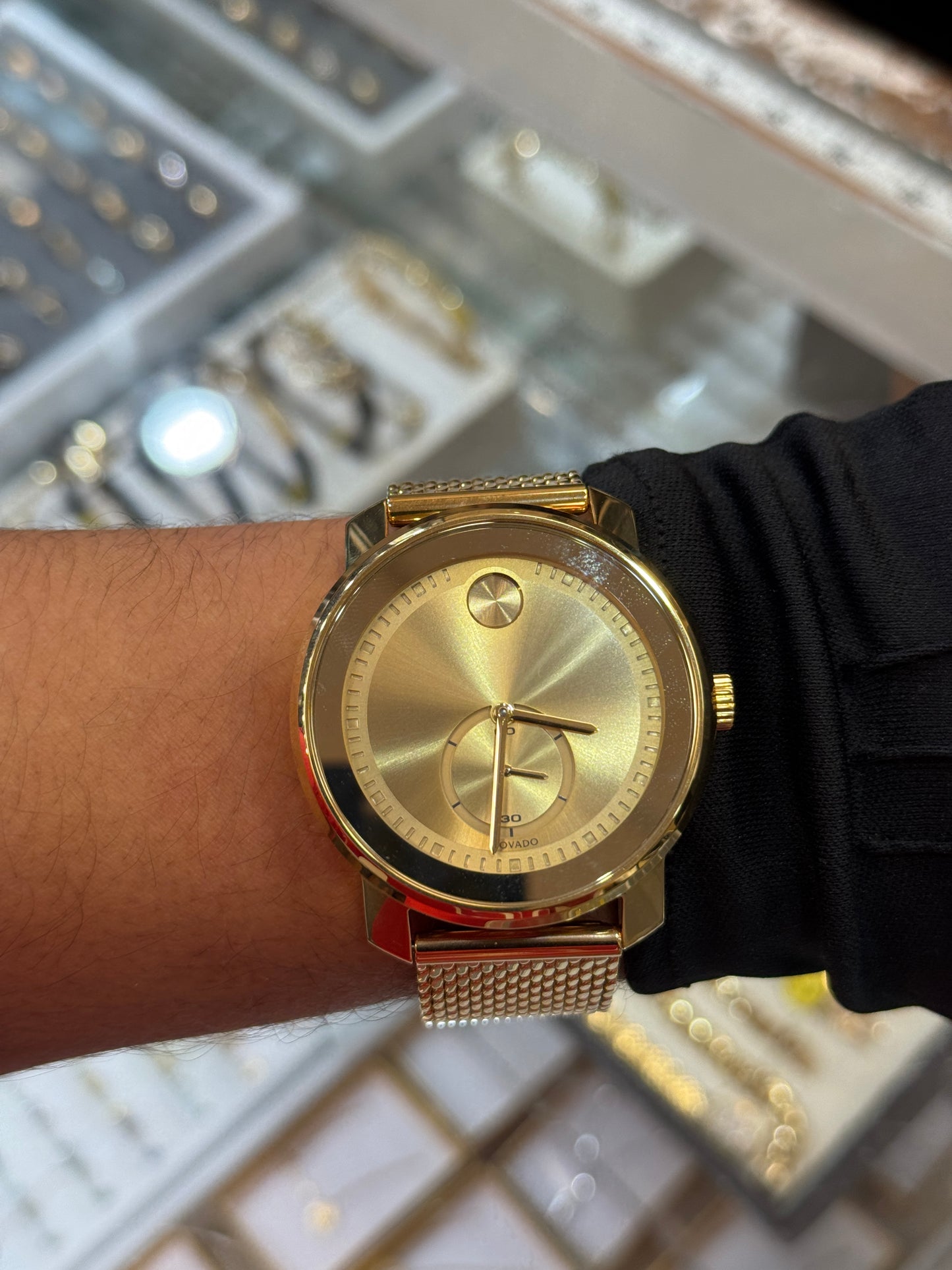 Movado Men’s Watch – Gold Dial | Swiss Precision & Timeless Luxury