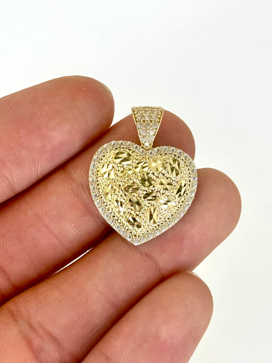 14k Gold Heart pendant with Cubic zirconia