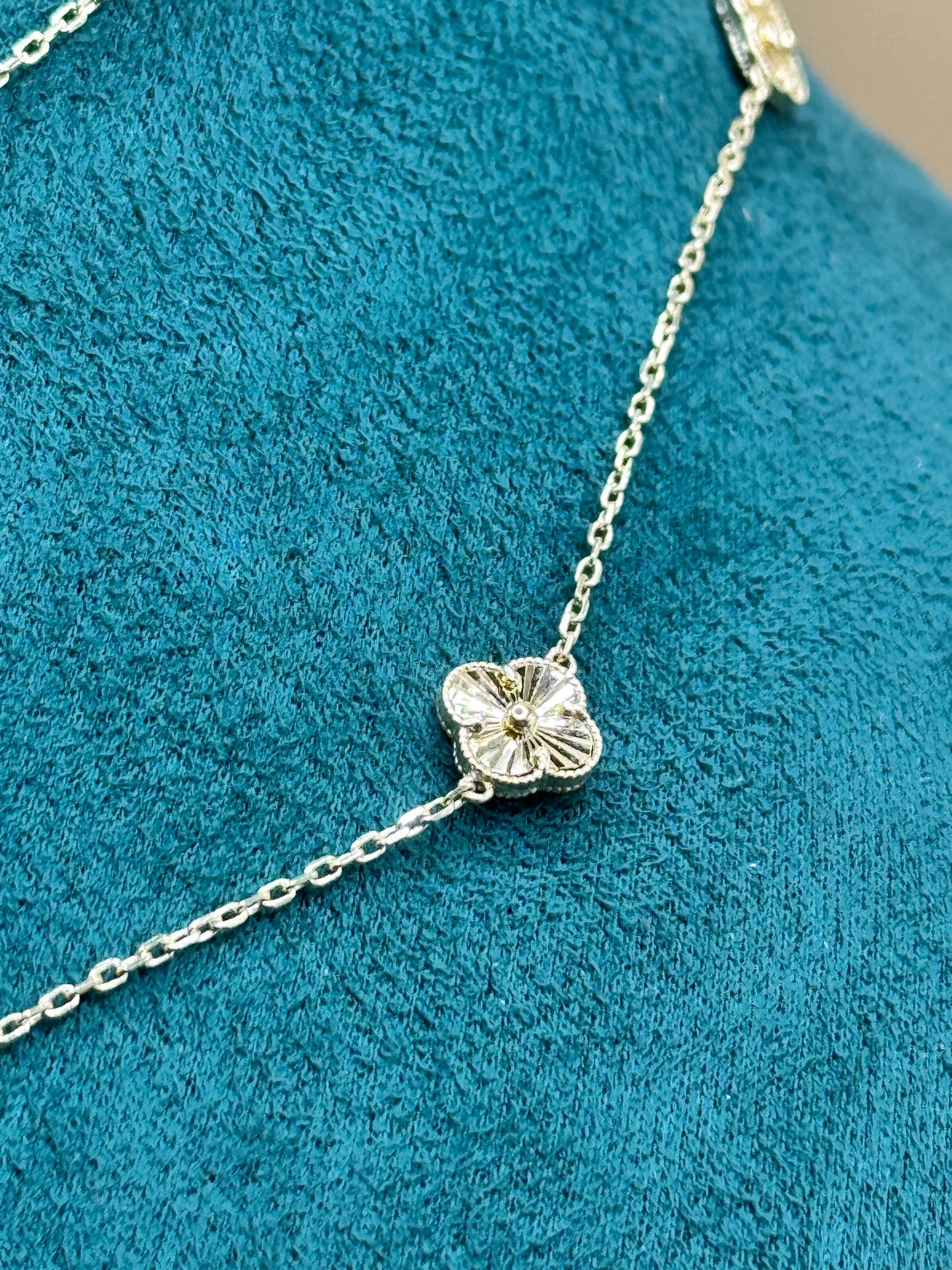 14K Gold Clover Necklace & Bracelet Set – 18” Necklace with 9” Bracelet for women