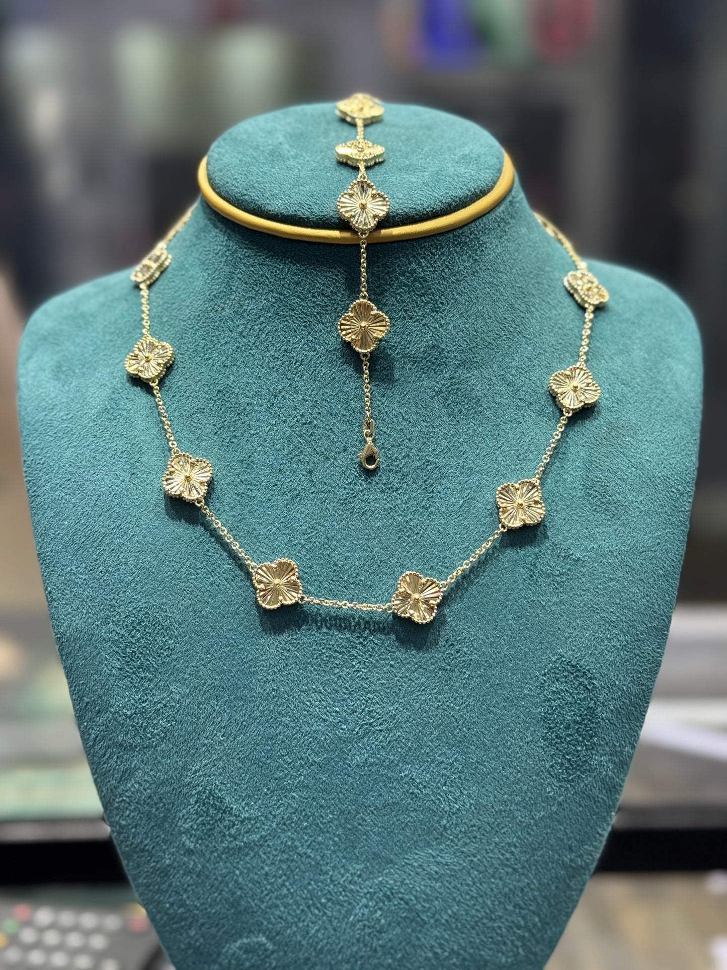 14k gold clover necklace bundle for women 29.3g