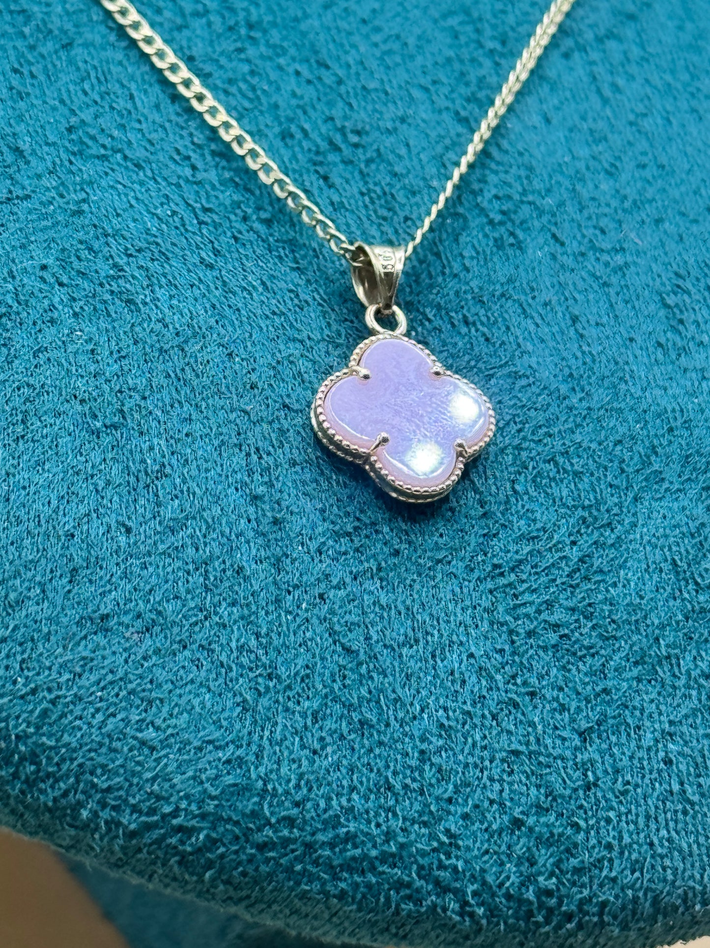 14K Gold Curb Link Necklace for women with pink Clover Pendant – 16”
