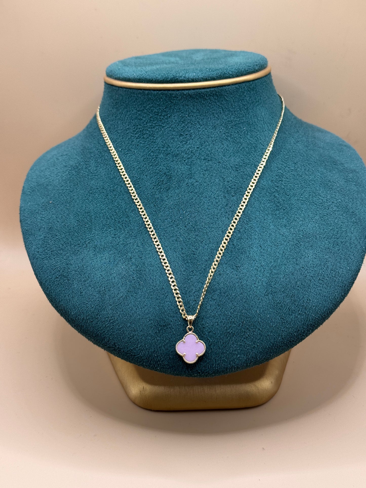 14k gold clover necklace flat Cuban link 18” long