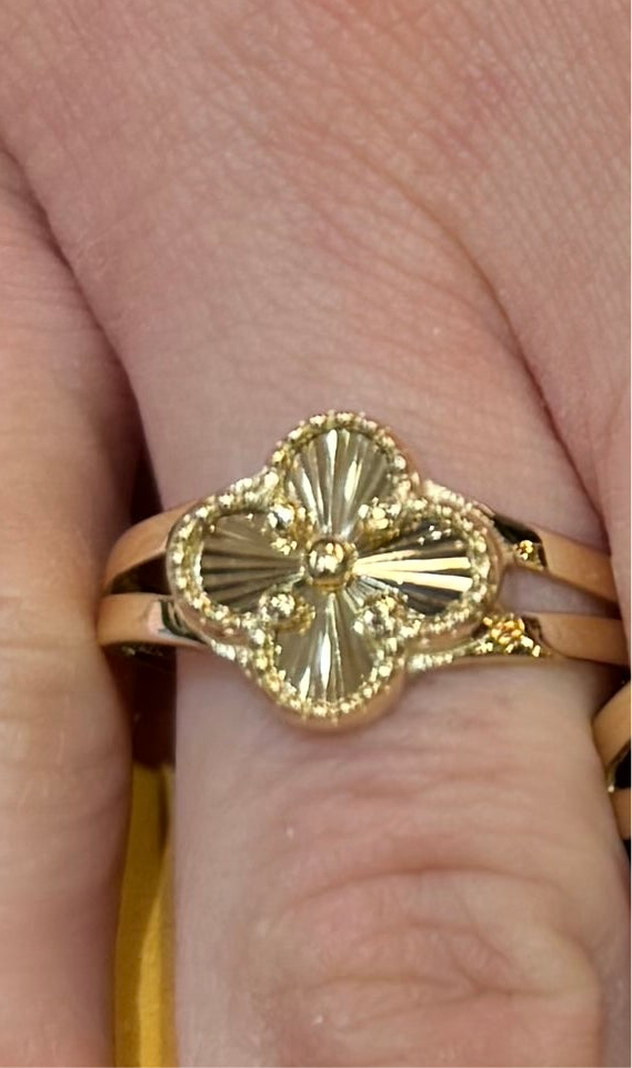 14k Gold Van Cleef Ring for women