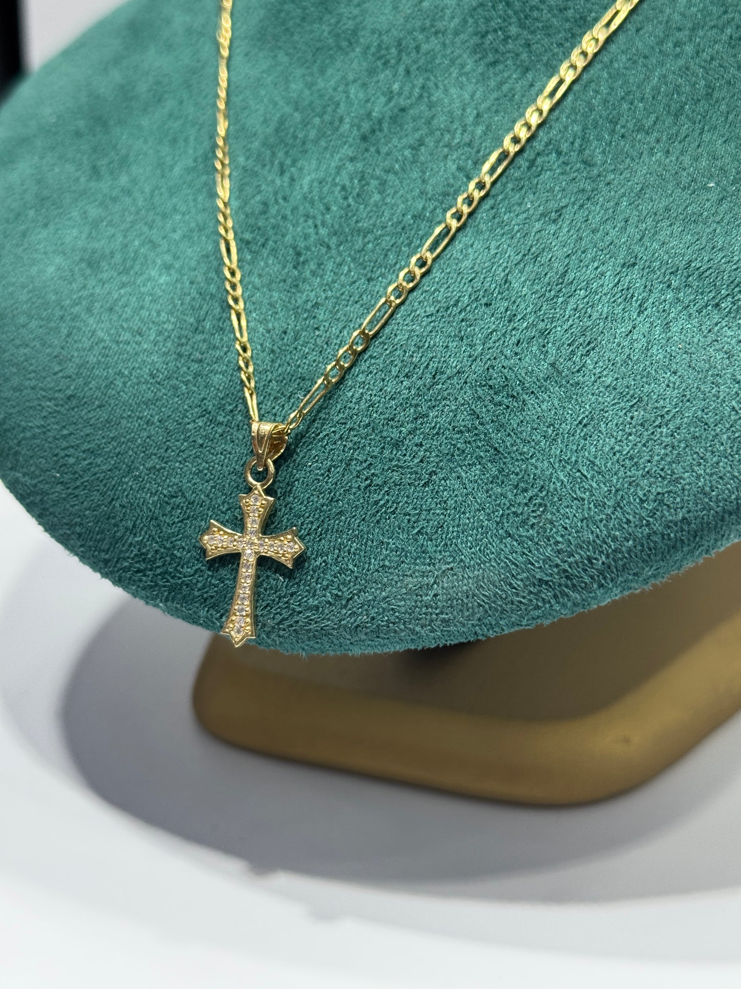 14k gold figaro necklace 18 inch long with cross ZC pendant unisex ￼