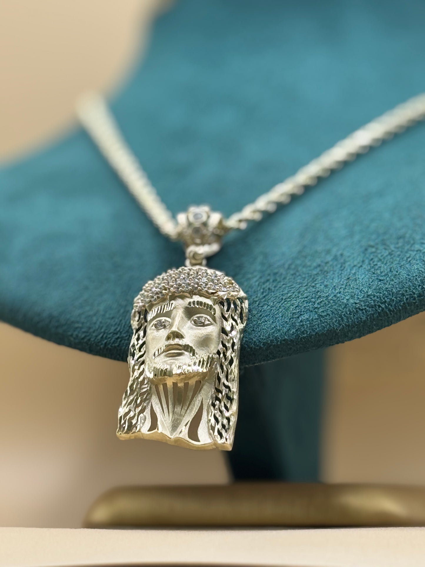 14K Gold Rope Chain 22” with Jesus Face Pendant – Real Gold Necklace 13–16g, Religious Jewelry for Men & Women matte gold