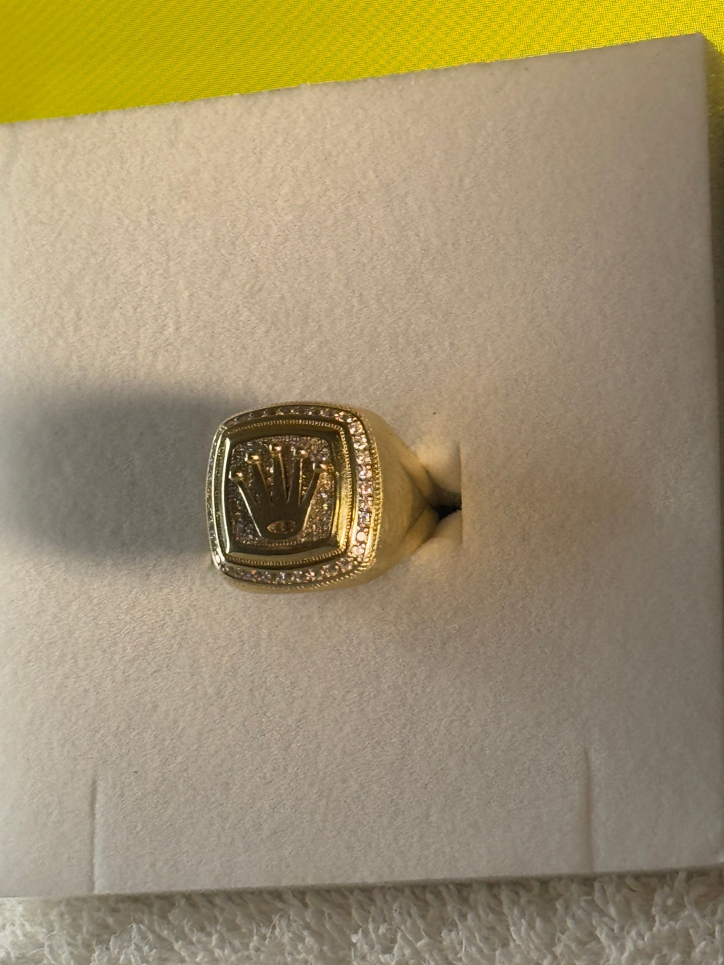14k gold Luxury ring for men size 9