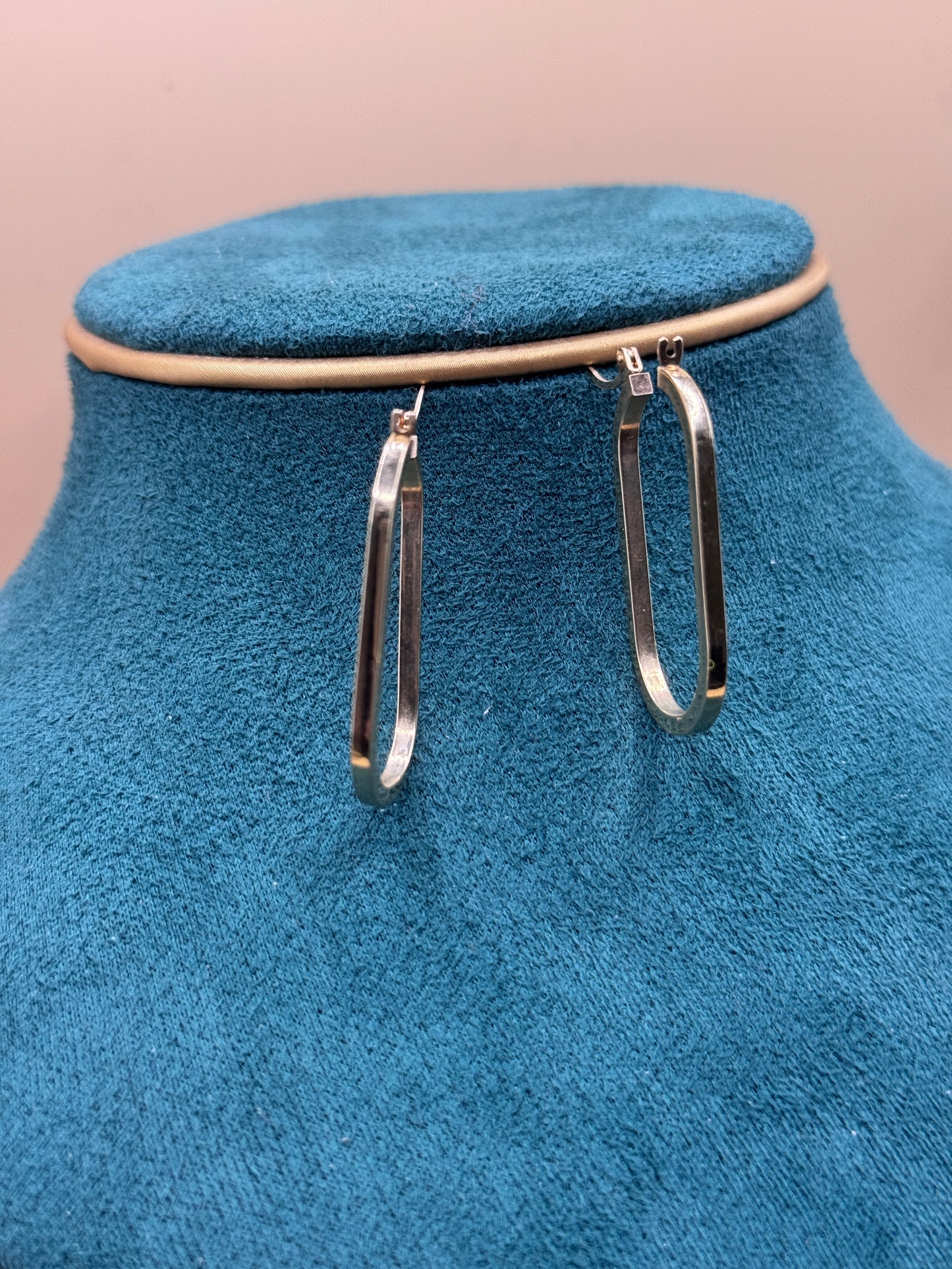 14K Gold Elongated Rectangular Hoop Earrings – Modern Geometric Hoops, Minimalist Gold Earrings for Women