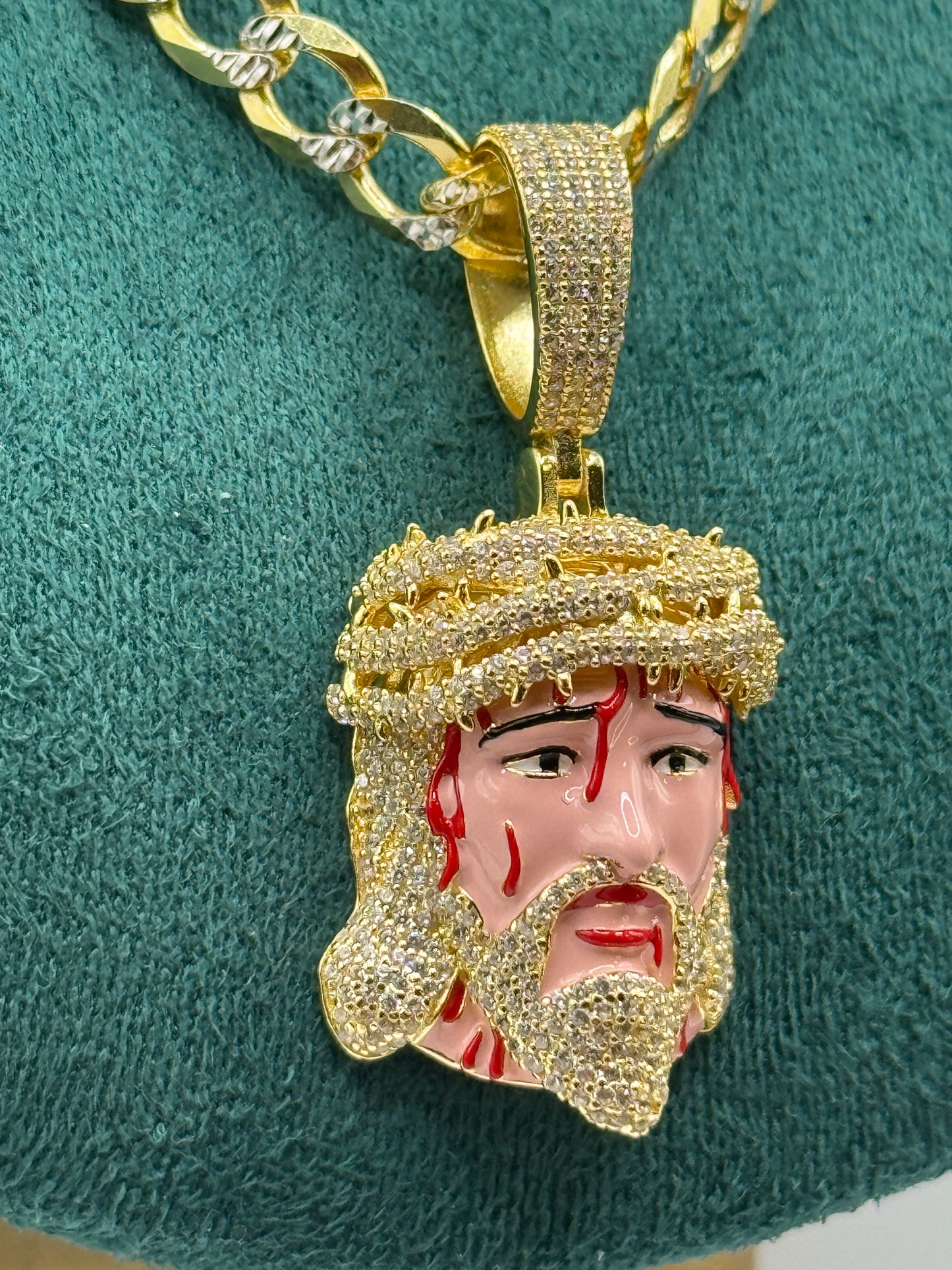 925 silver gold plated curb link chain 24” with Jesus pendant