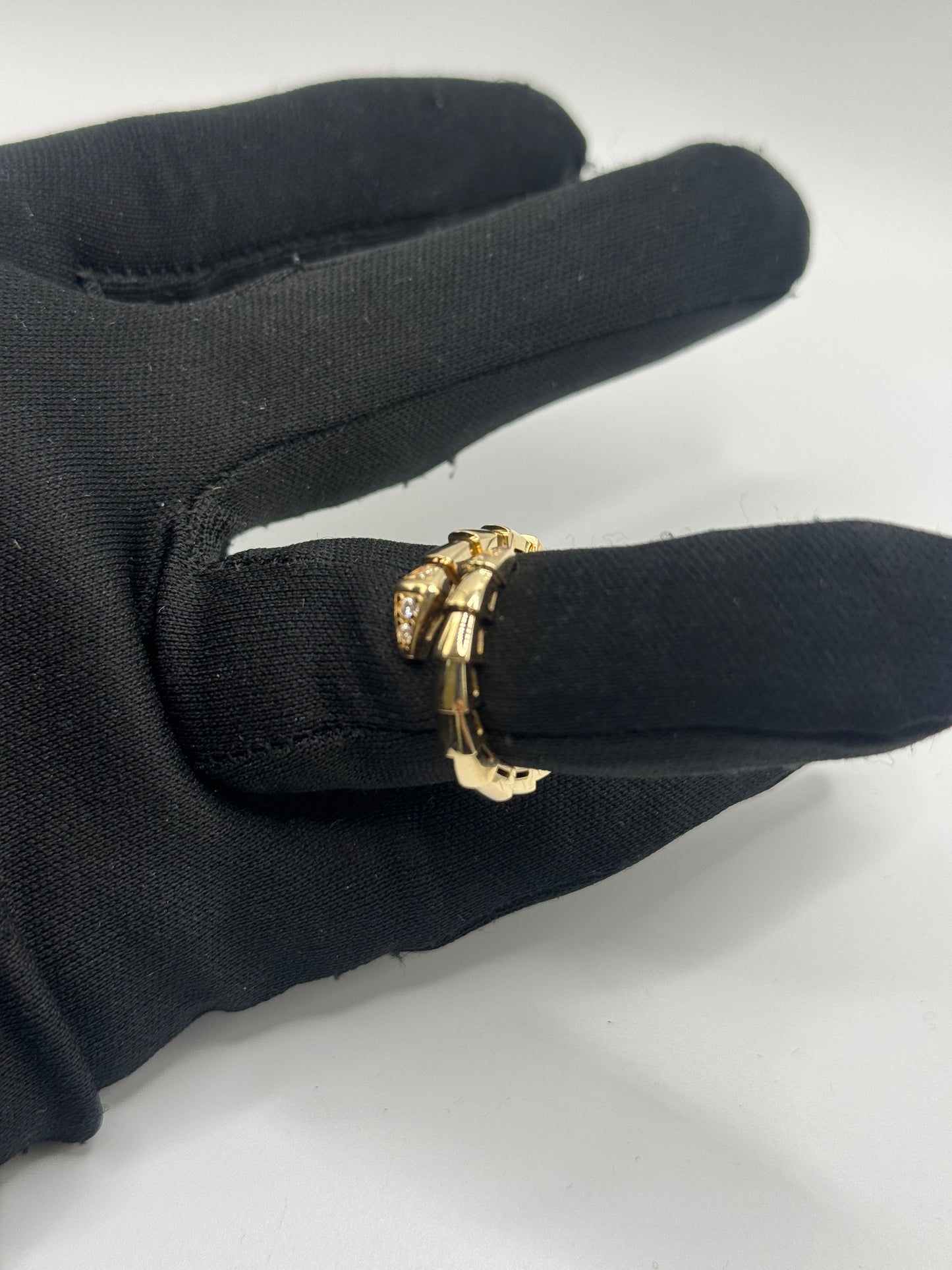 14k gold serpentine ring 14k gold size 7 unisex ring