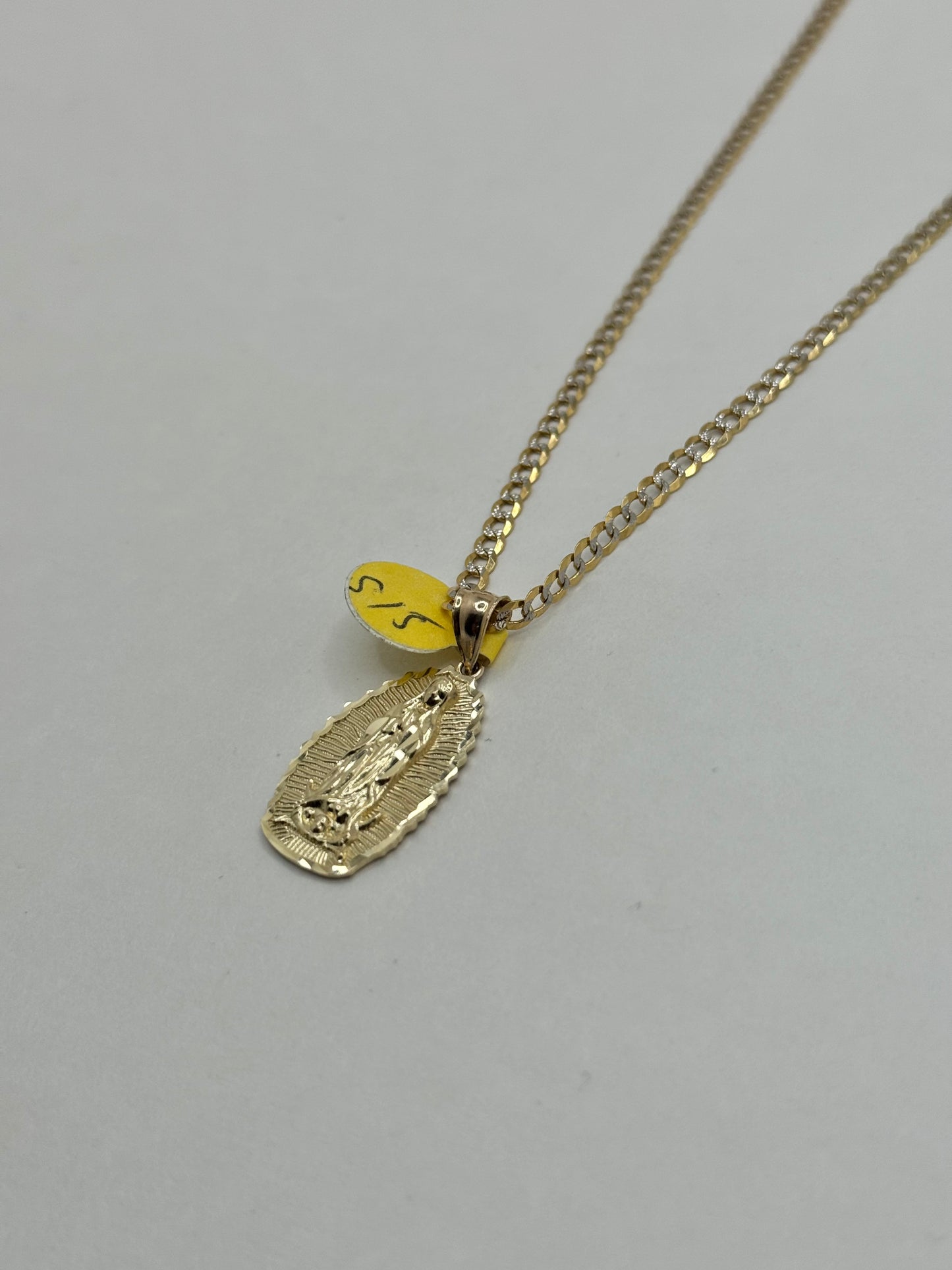 Virgen Mary pendant/ pendiente de virgen María