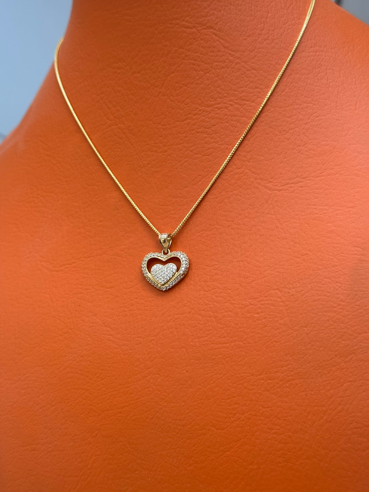 14K Gold CZ RD heart CZ Pendant with Hollow Franco Chain – 16”
