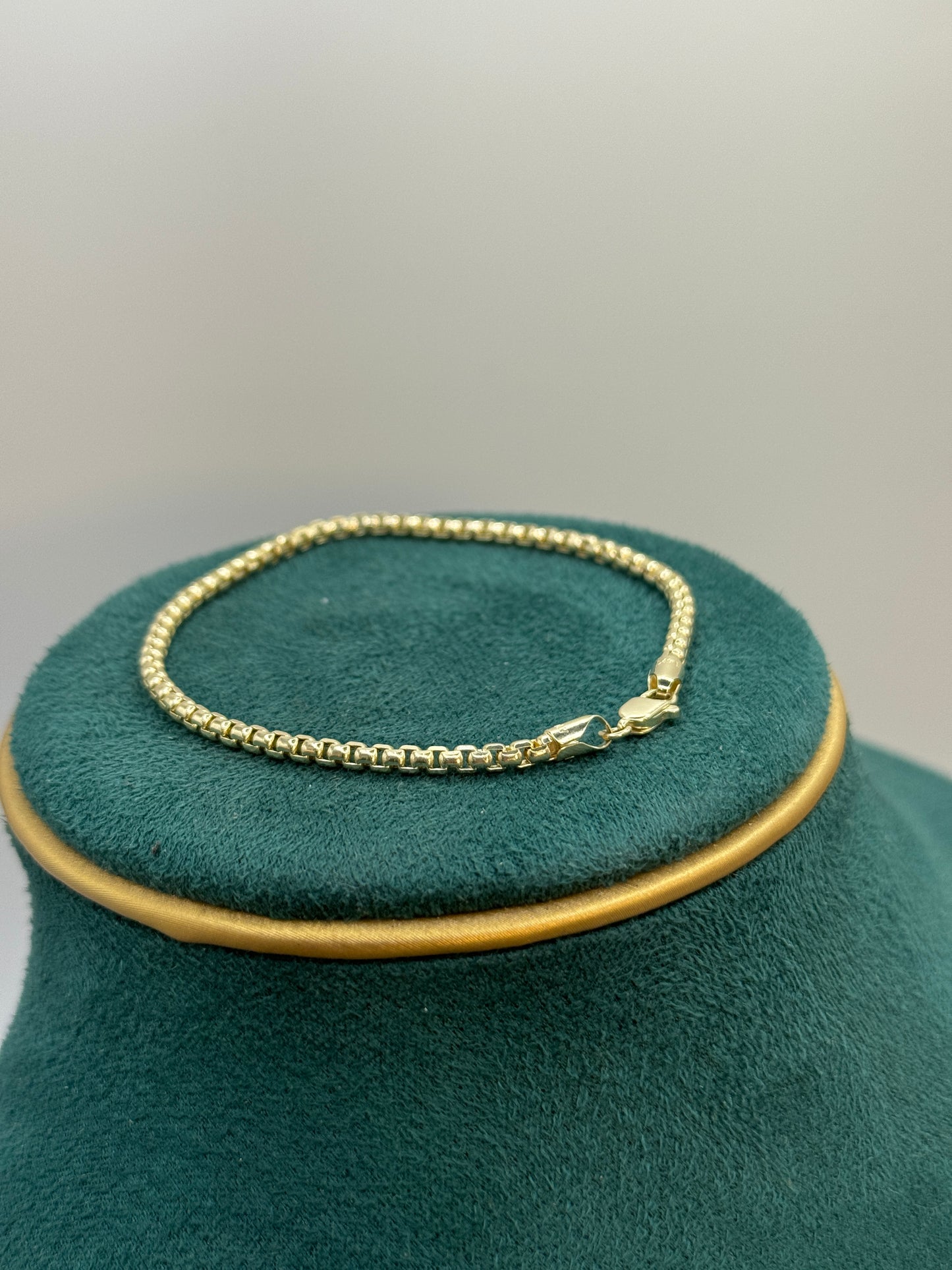 14K Gold Round Box Chain Bracelet – Unisex