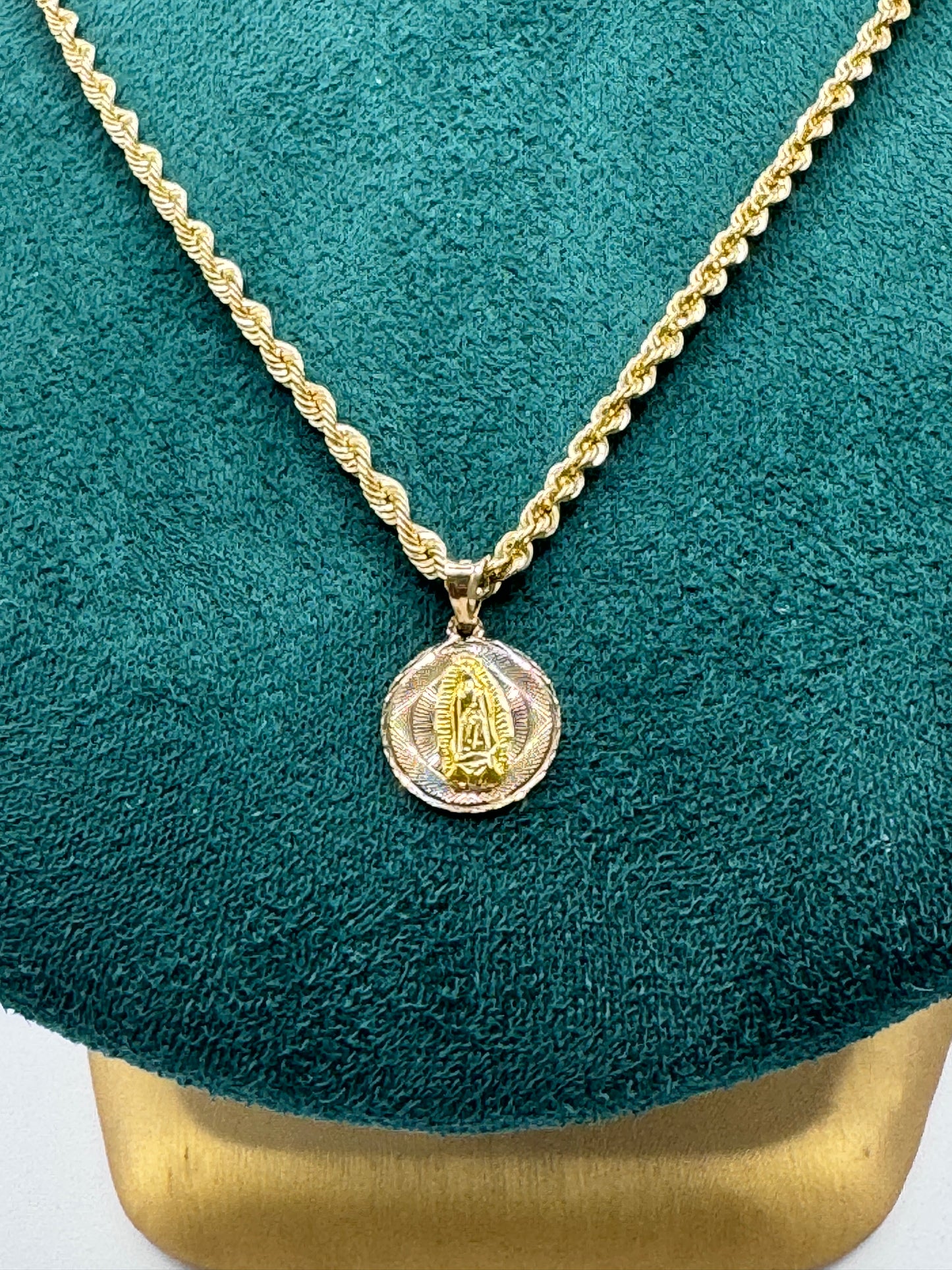 14K Gold Rope Chain for women  with Virgin Mary Pendant – 16”