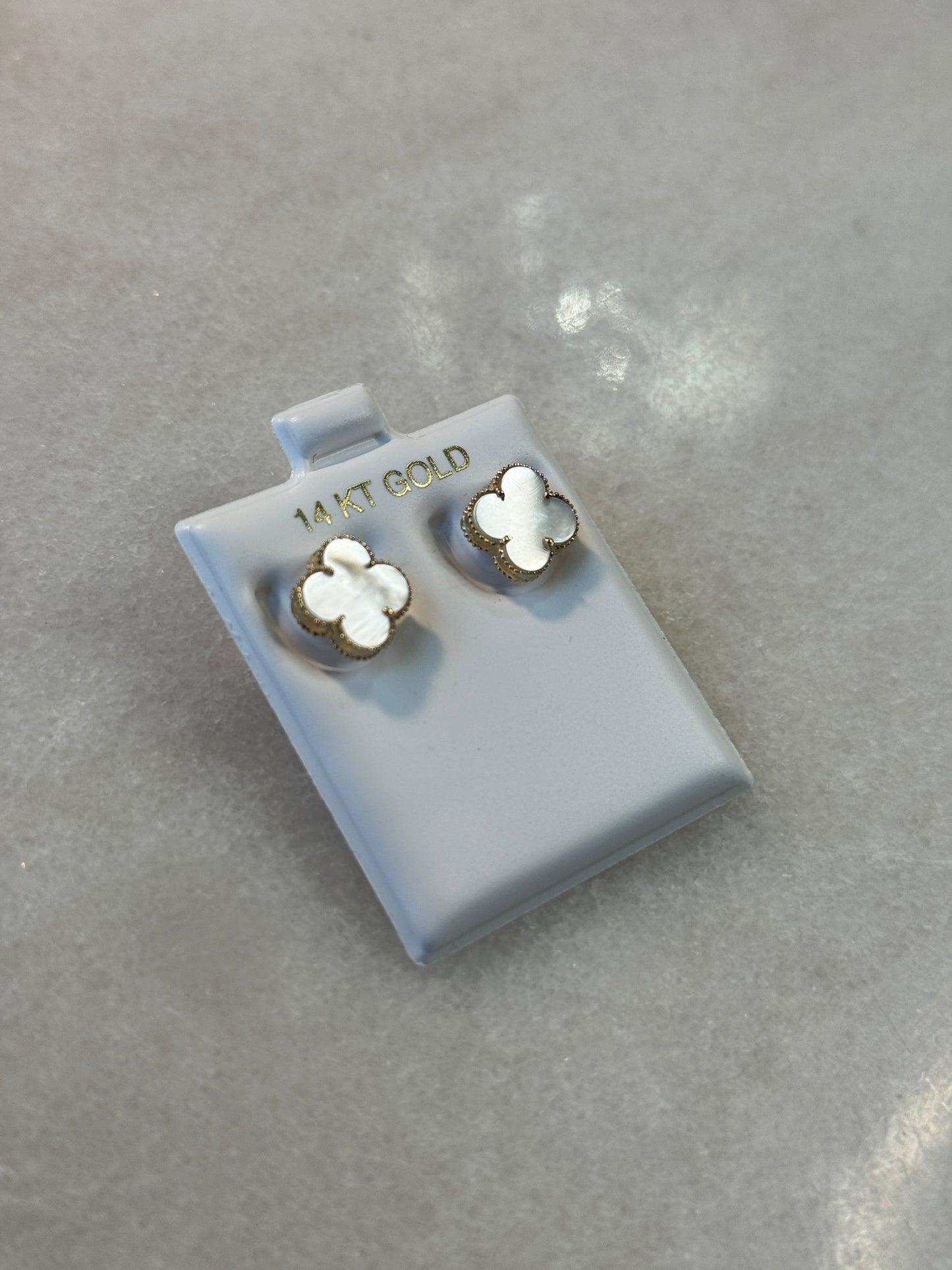 (14k gold Clover Leaf Ear studs