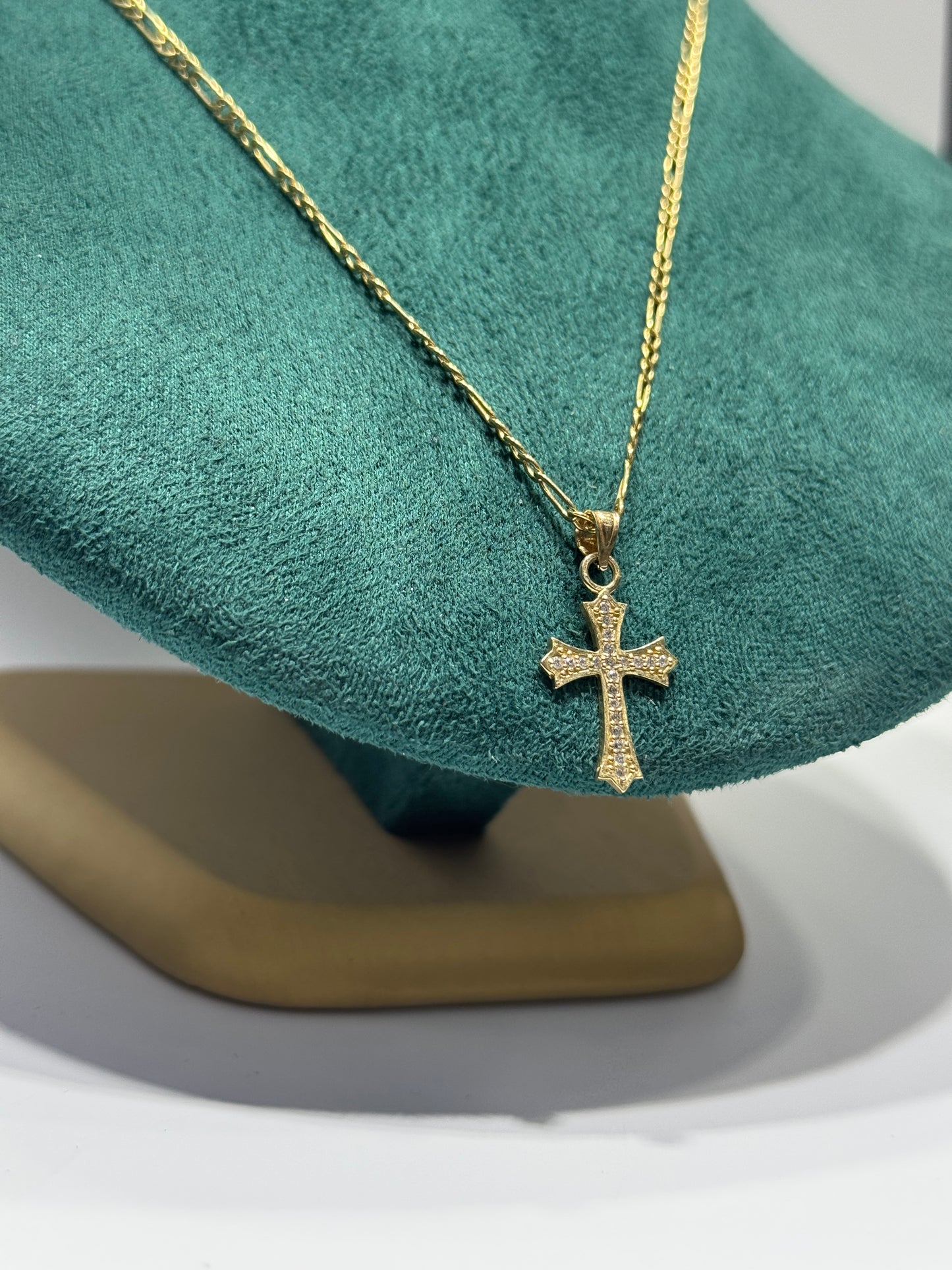14k gold figaro necklace 18 inch long with cross ZC pendant unisex ￼