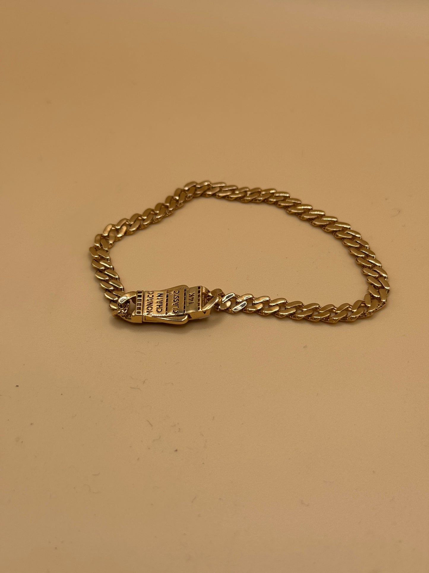 14k gold monachi bracelt 7.5 inch long for women