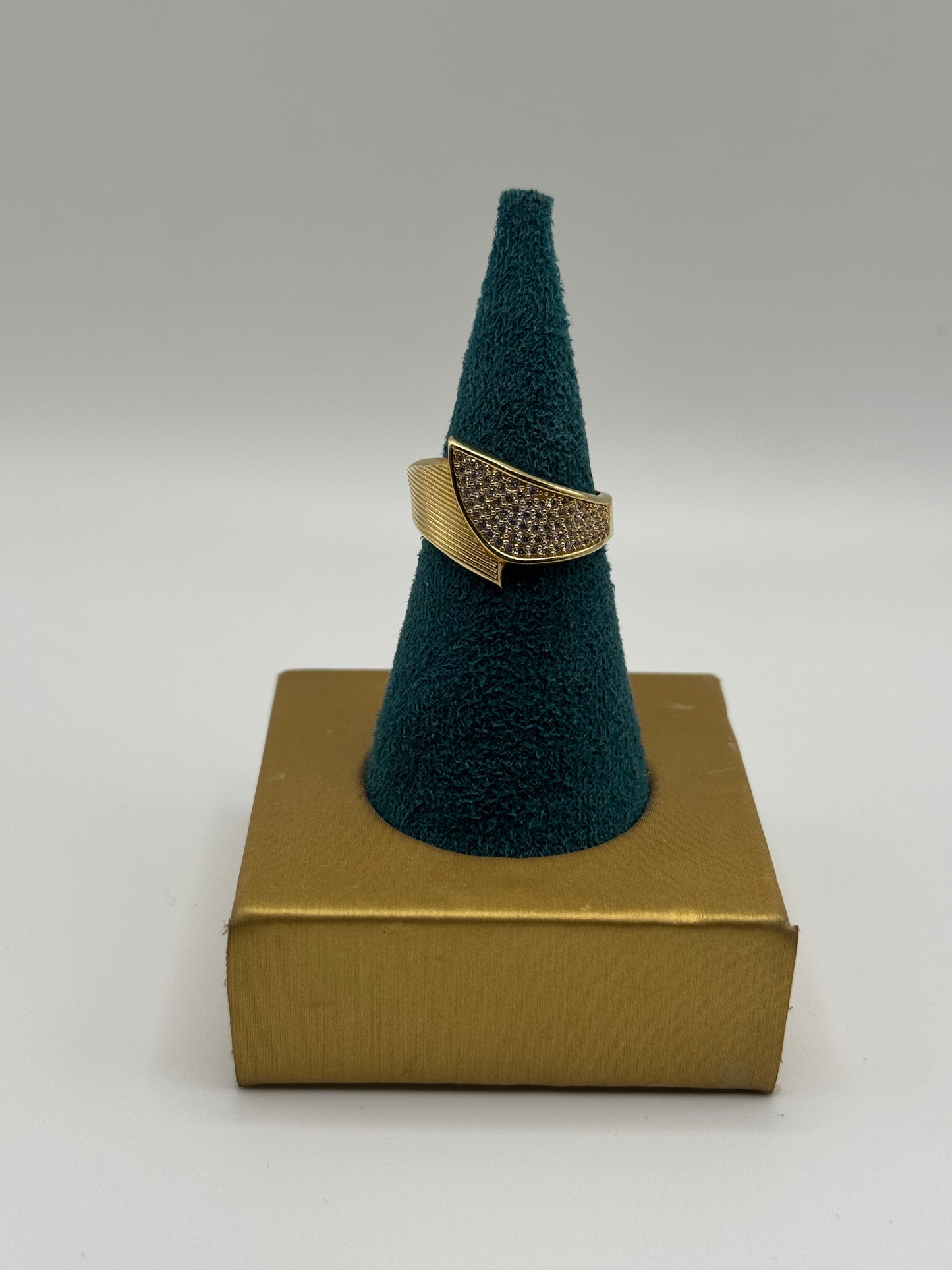 14K Gold Unisex ZC Ring