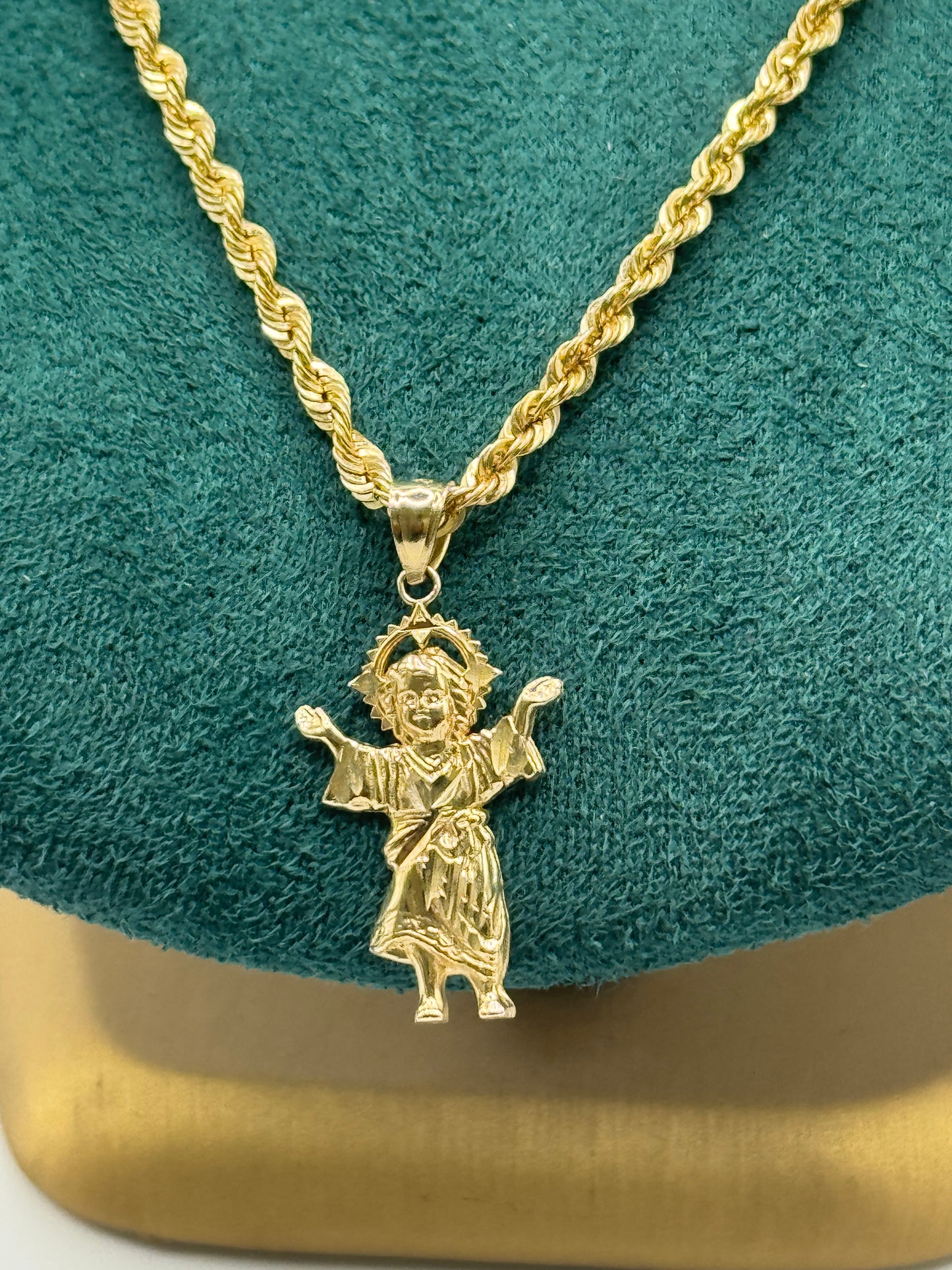 14K Gold Rope Chain – 16” with Divine Child Pendant (3mm Chain)