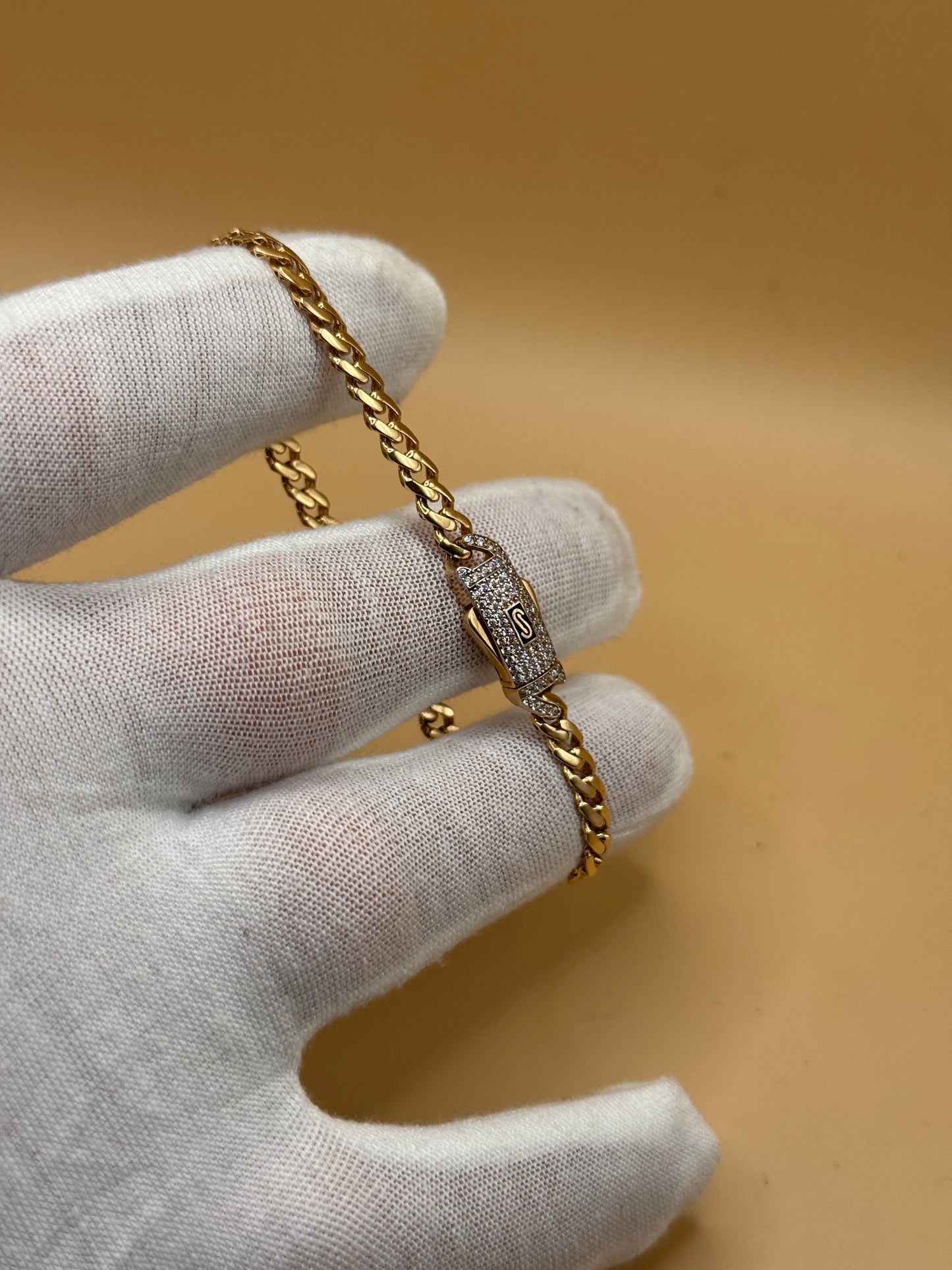 14k gold monachi bracelt 7.5 inch long for women