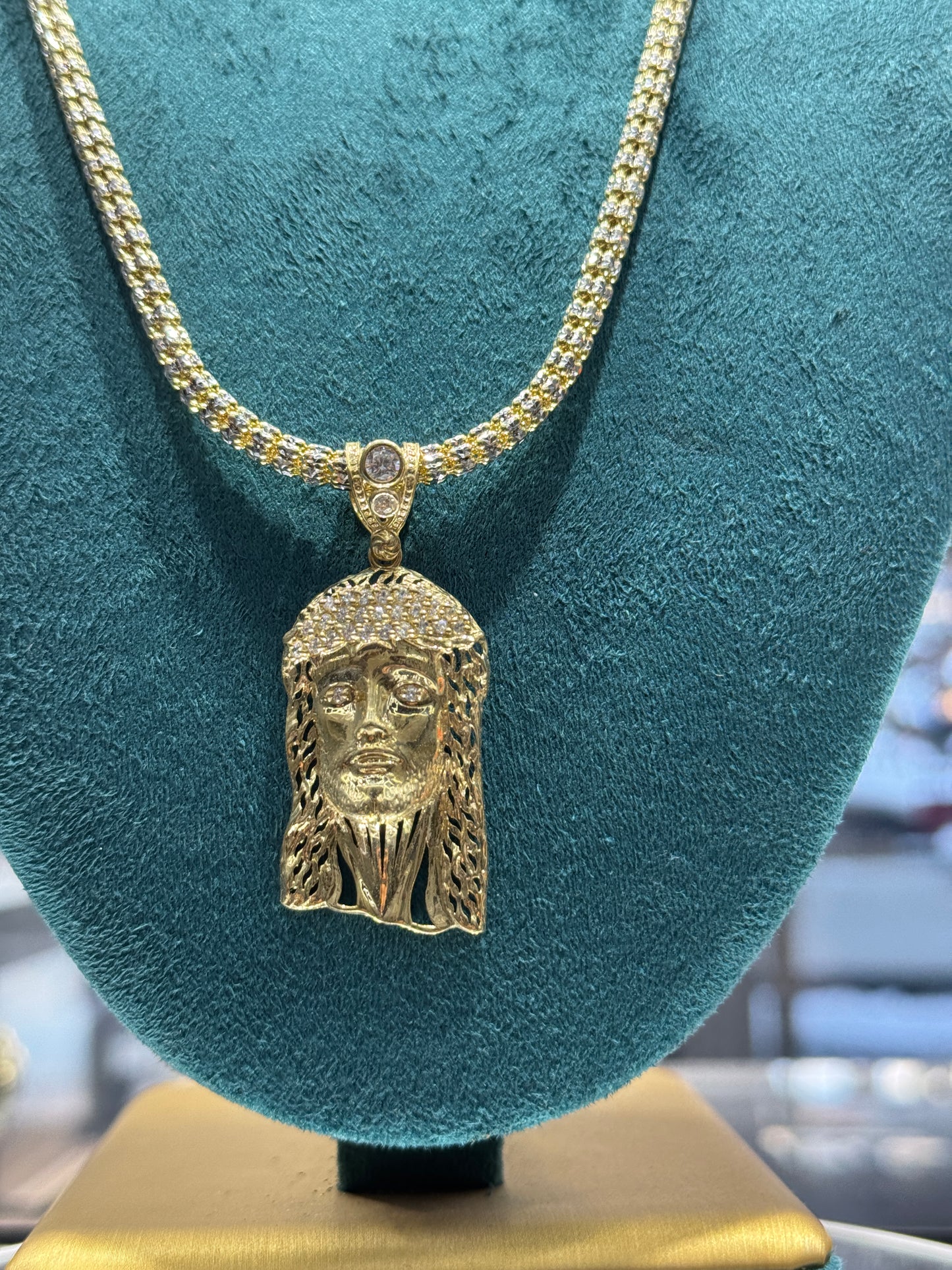 14K Gold Ice Chain with Jesus Face Pendant 24”