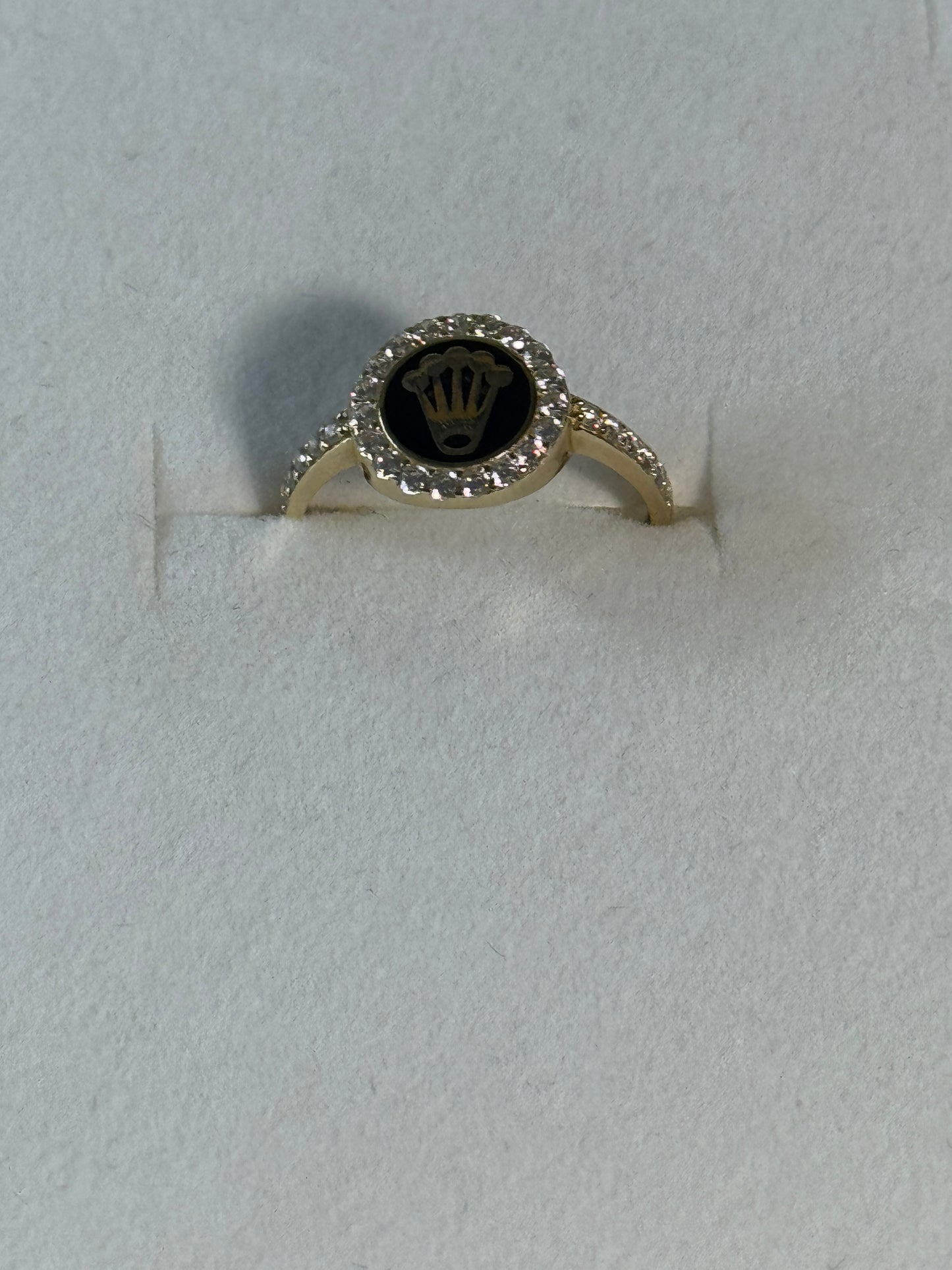 14K Gold Sparkling Crown Ring – Fit for a Queen