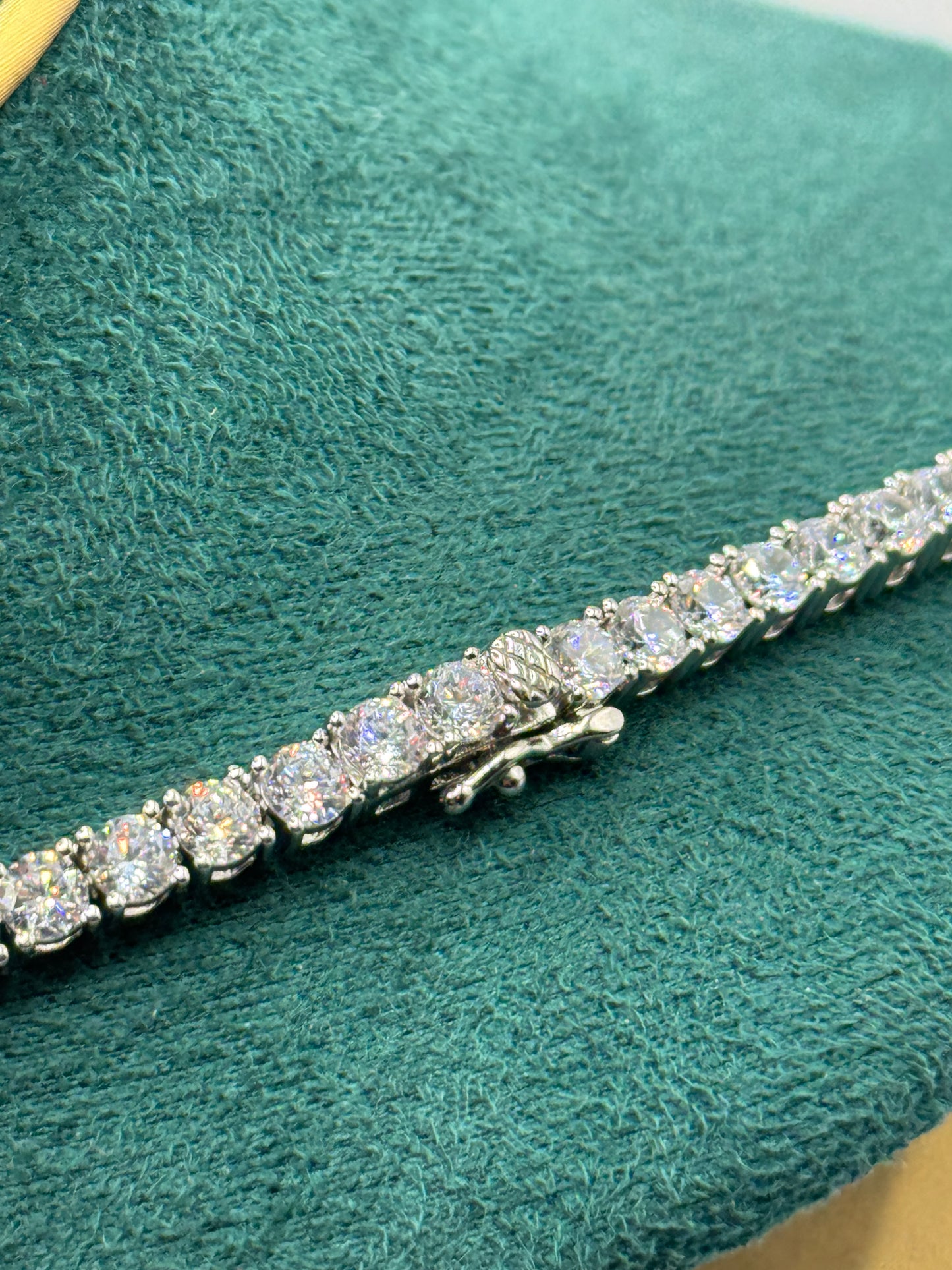 925 Silver ZC Chain – with cross ZC pendant