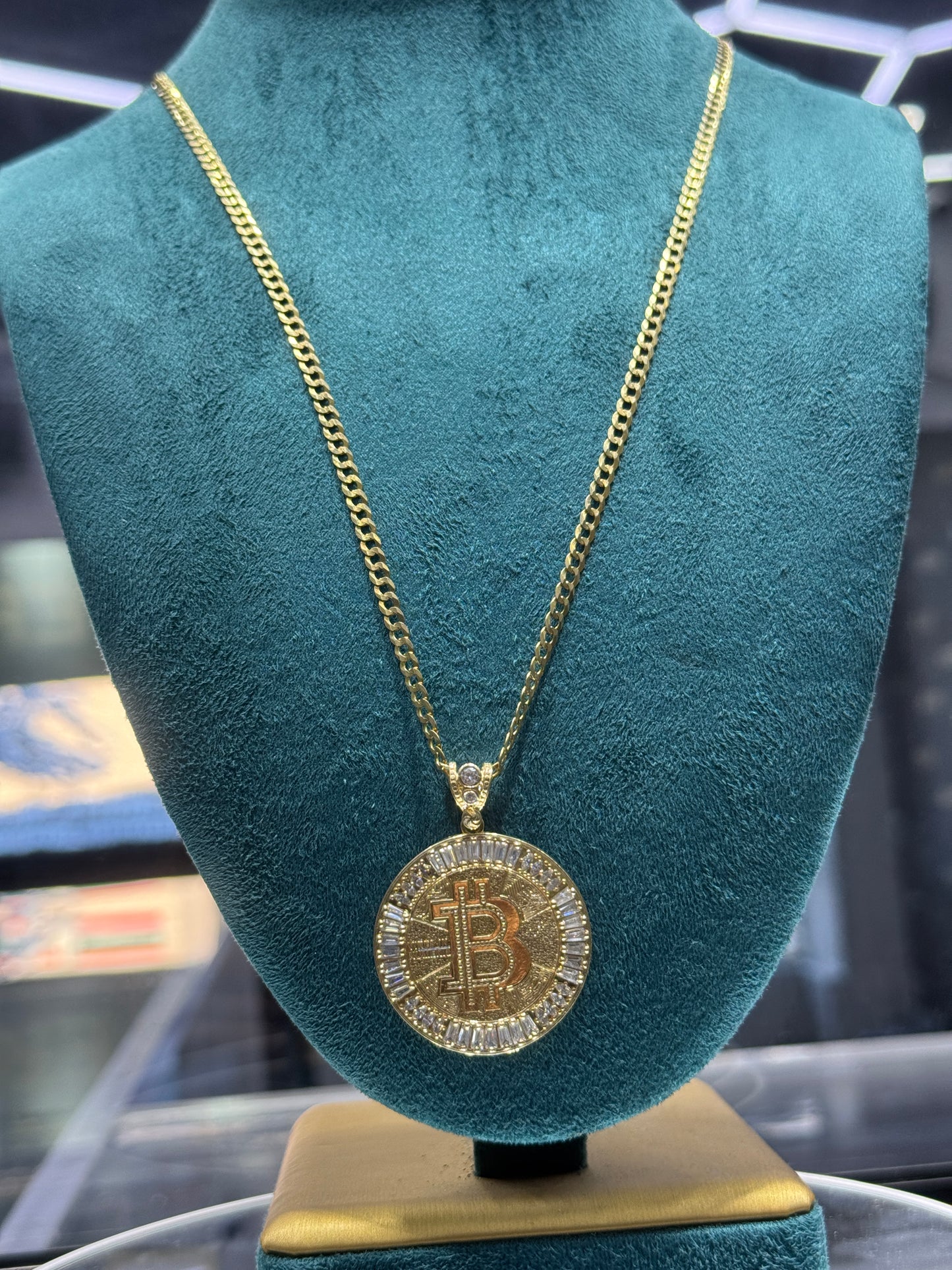 14K Gold Curb Link 22” Chain with Bitcoin Pendant unisex