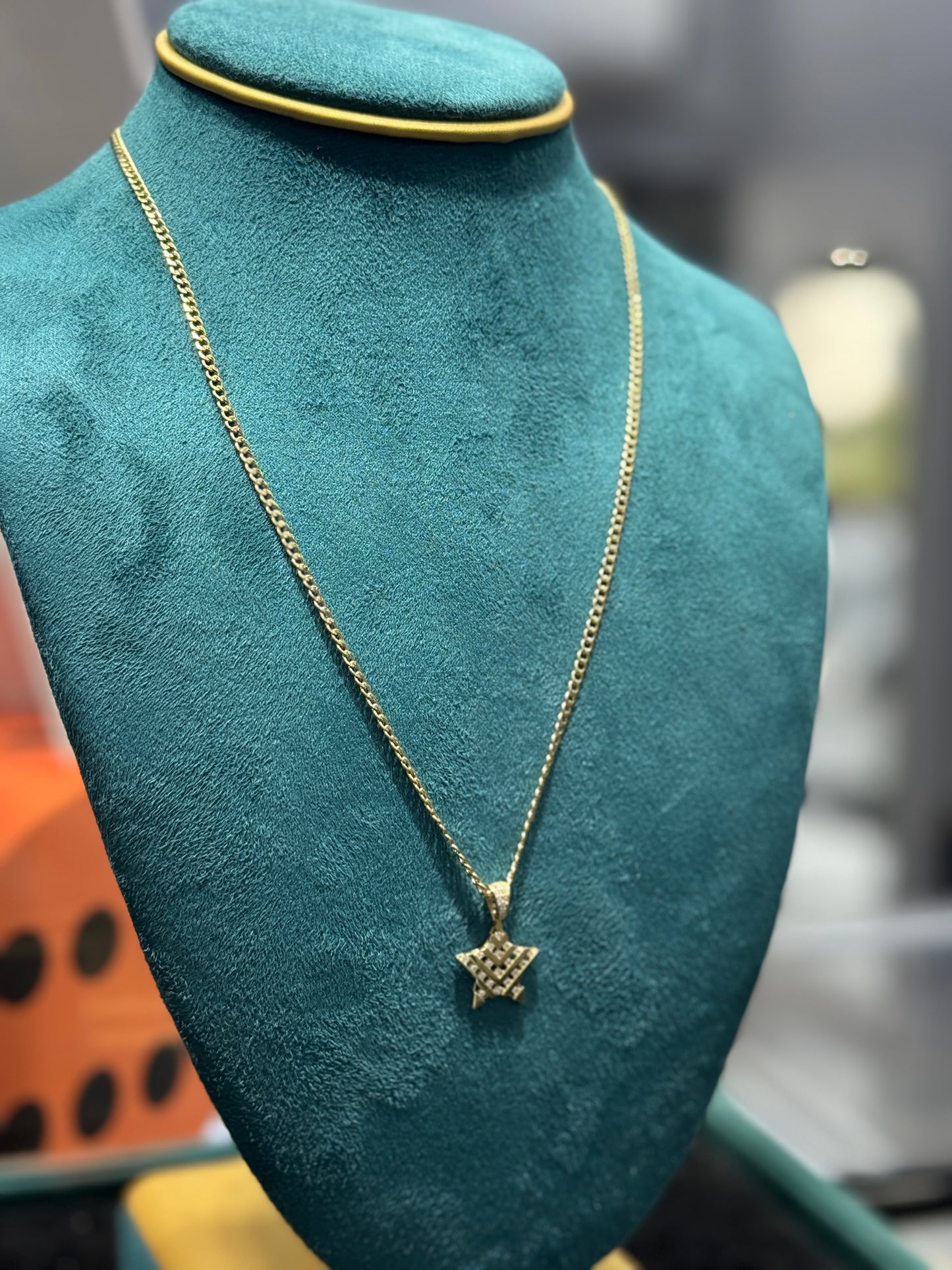 14K Gold Link chain Necklace with Star Pendant for  – 20” Inches for women