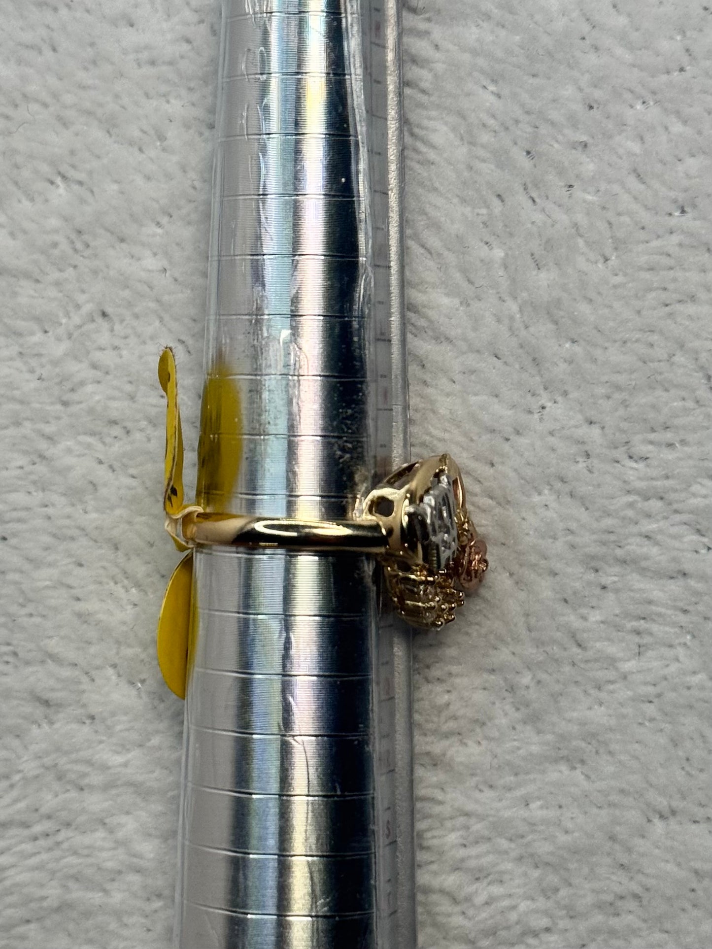 14k gold #1 Mom Ring