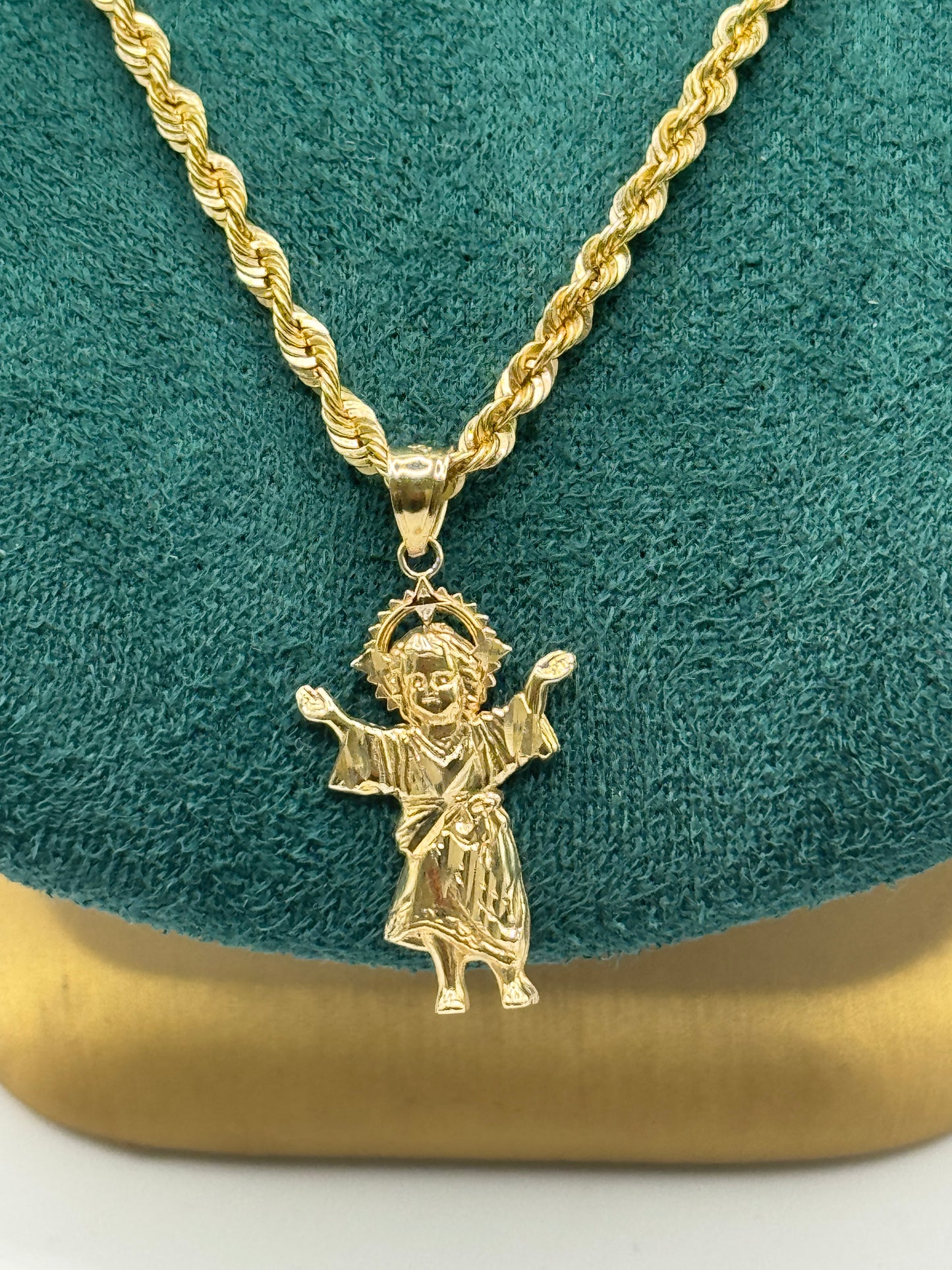 14K Gold Rope Chain – 16” with Divine Child Pendant (3mm Chain)
