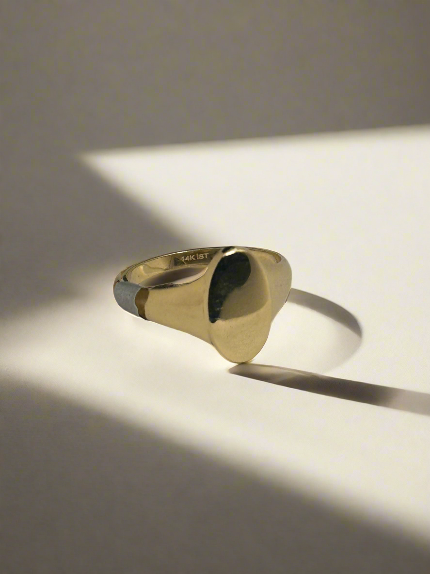 14k solid gold oval ring for woman