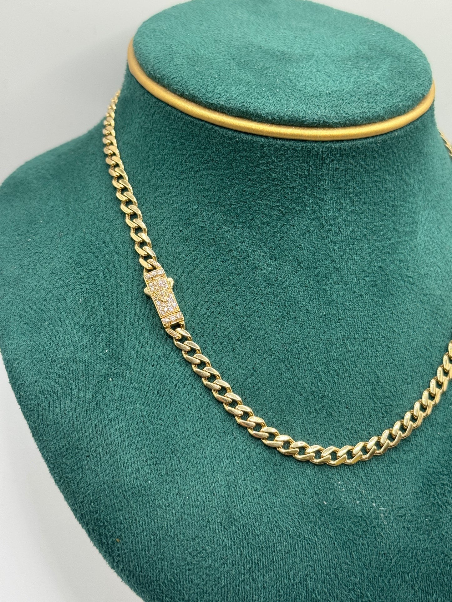 14K Gold Choker – 16.5” | 4.9mm) for women