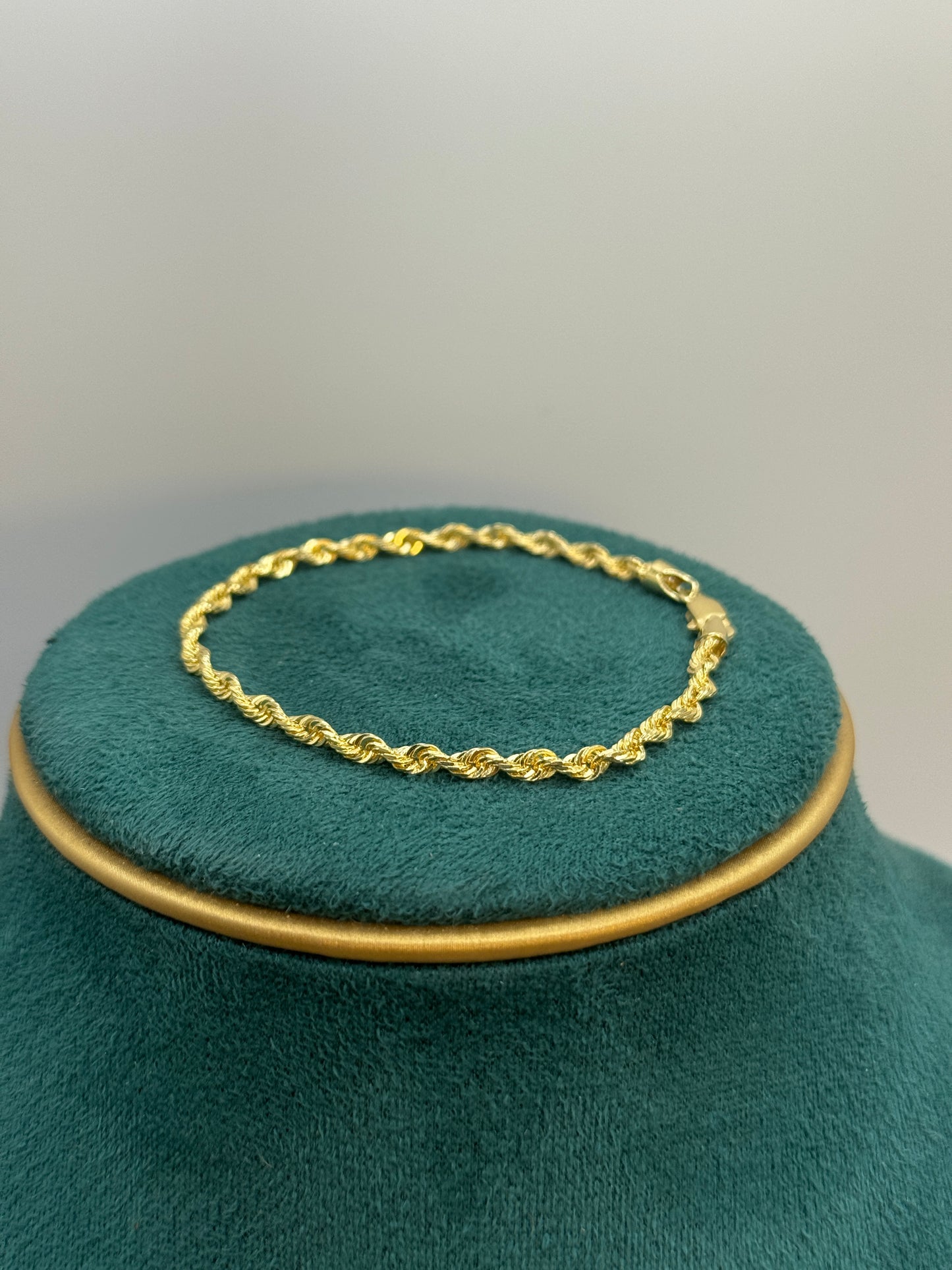 14K Gold Round Box Chain Bracelet – Unisex