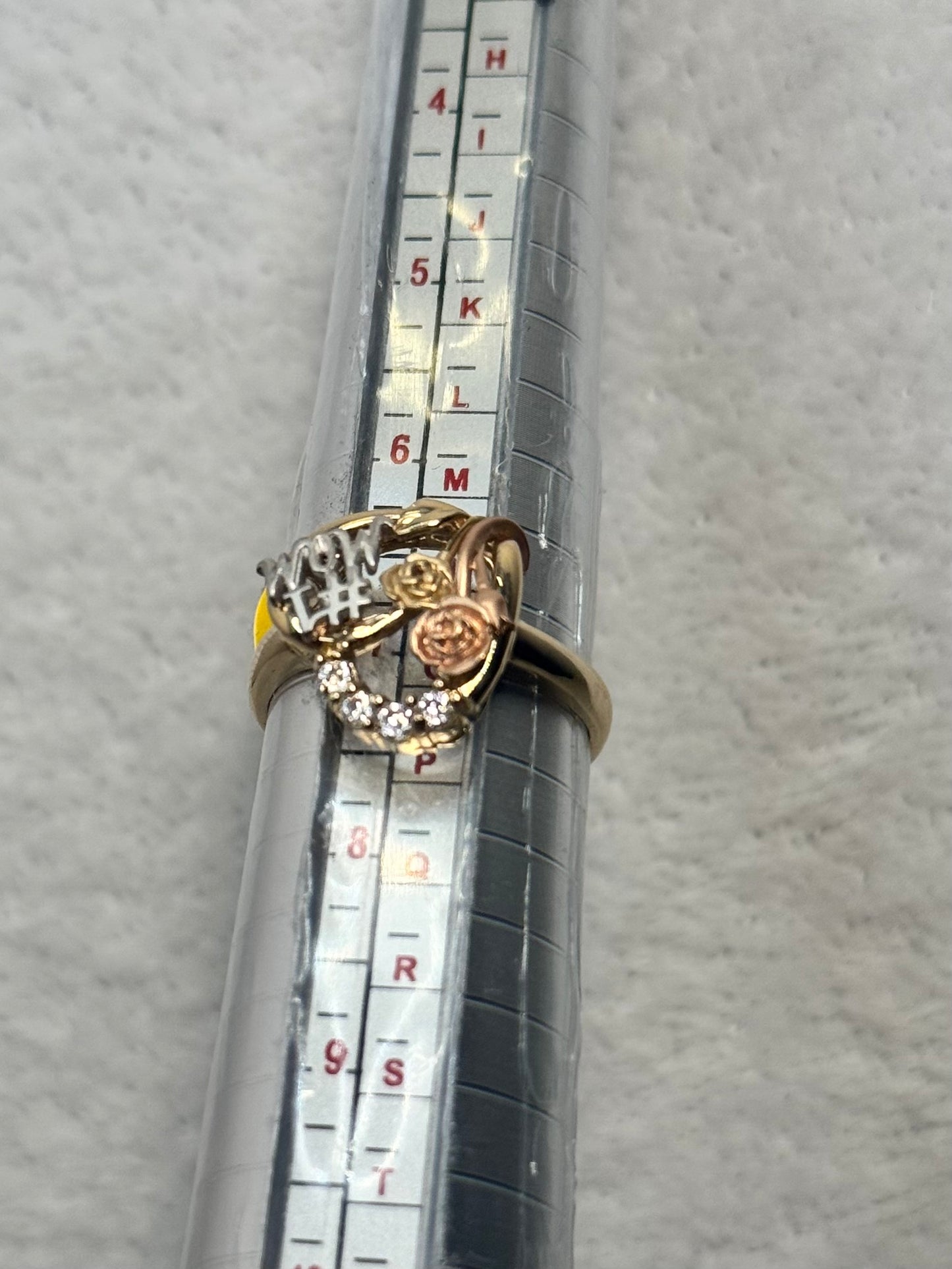 14k gold #1 Mom Ring