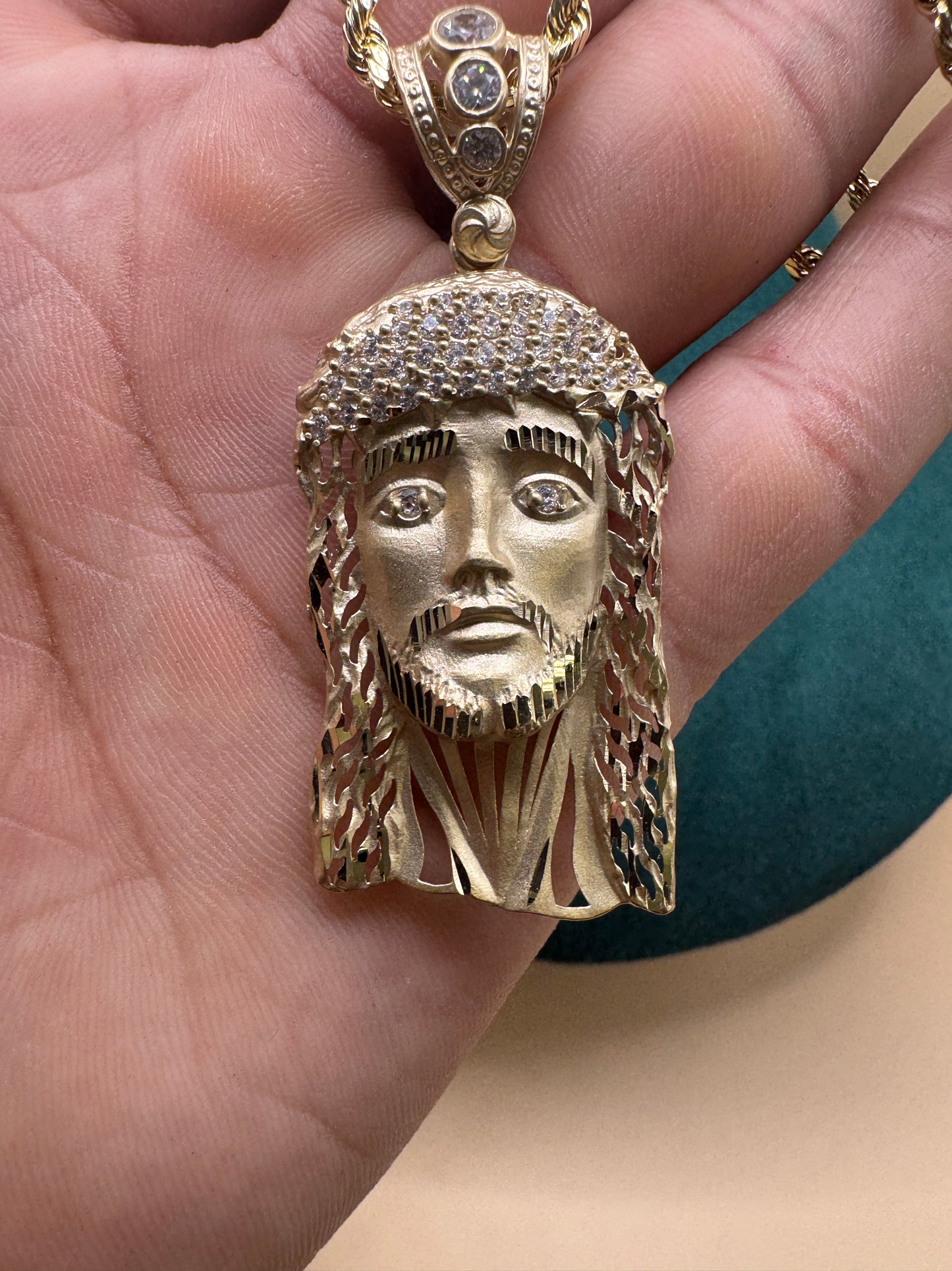 14K Gold Rope Chain 22” with Jesus Face Pendant – Real Gold Necklace 13–16g, Religious Jewelry for Men & Women matte gold