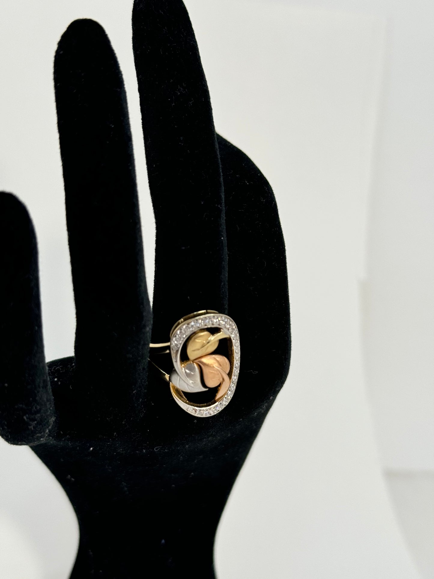14k gold 3 tone leaf ring for woman with sparkling cubic zirconia
