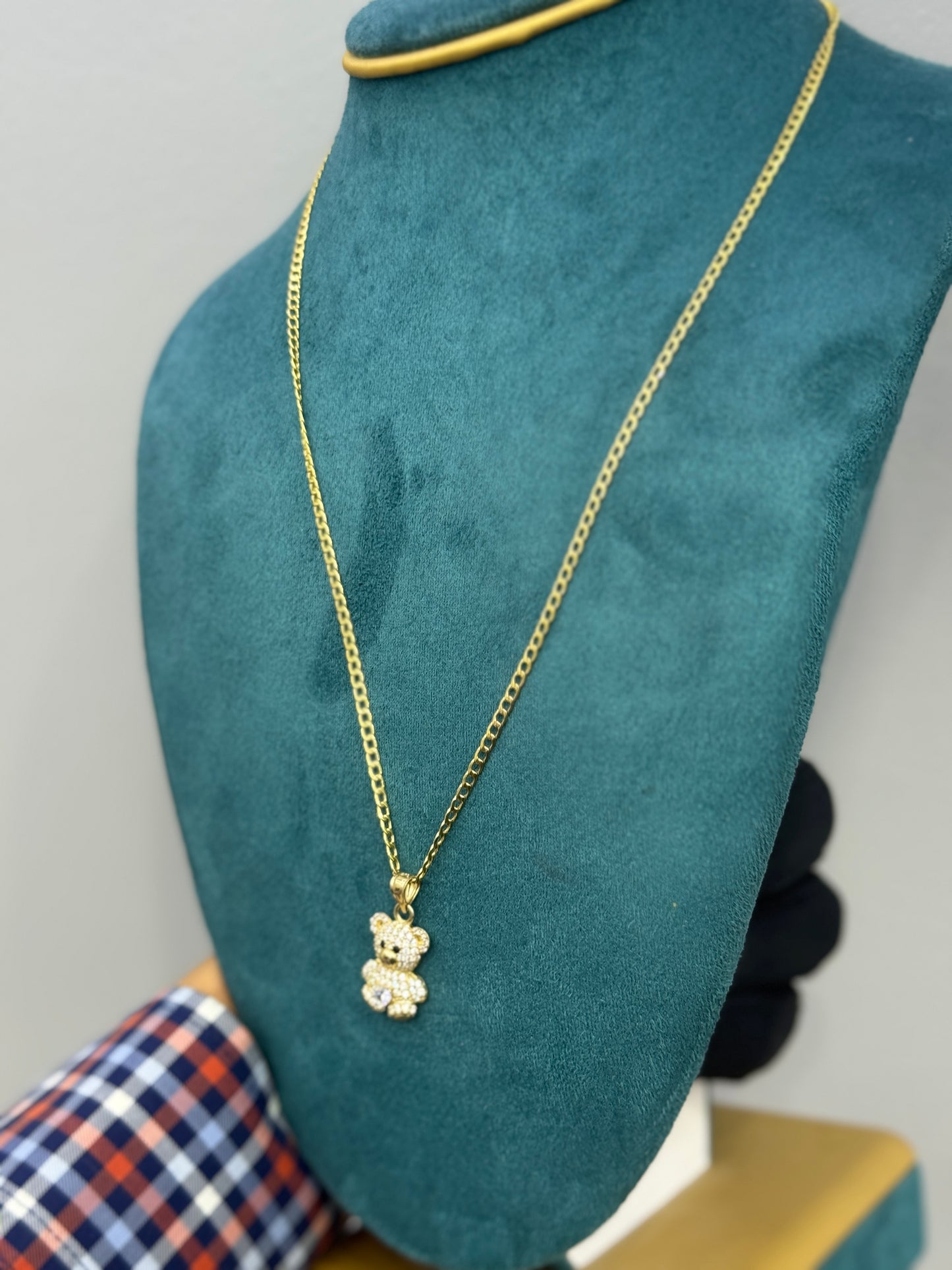 14K Gold Curb Link Necklace with Teddy Bear Pendant – 20 Inches for Women