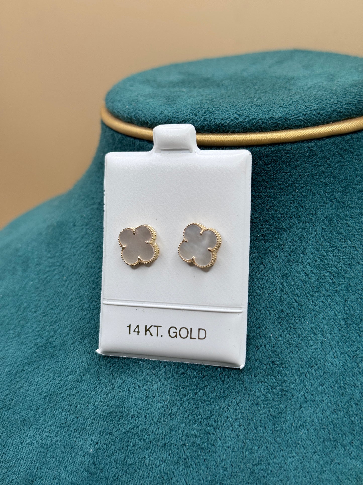 14k gold Clover Leaf Ear studs