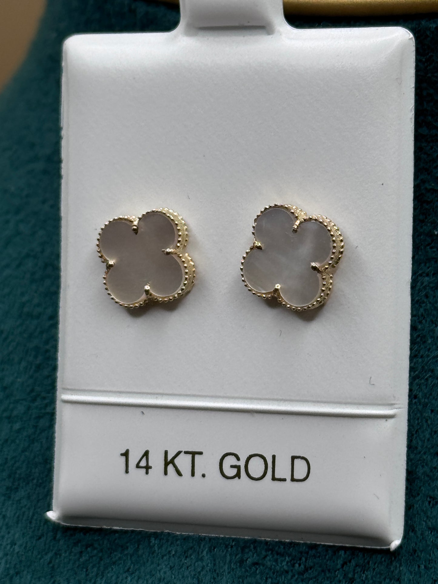 14k gold Clover Leaf Ear studs