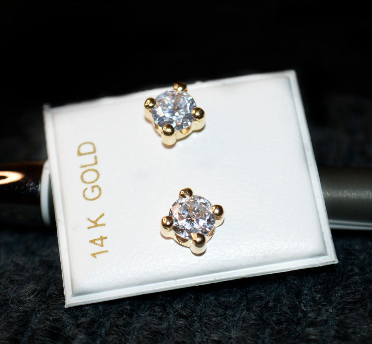 14K Solid Gold Cubic Zirconia Square Stud Earrings