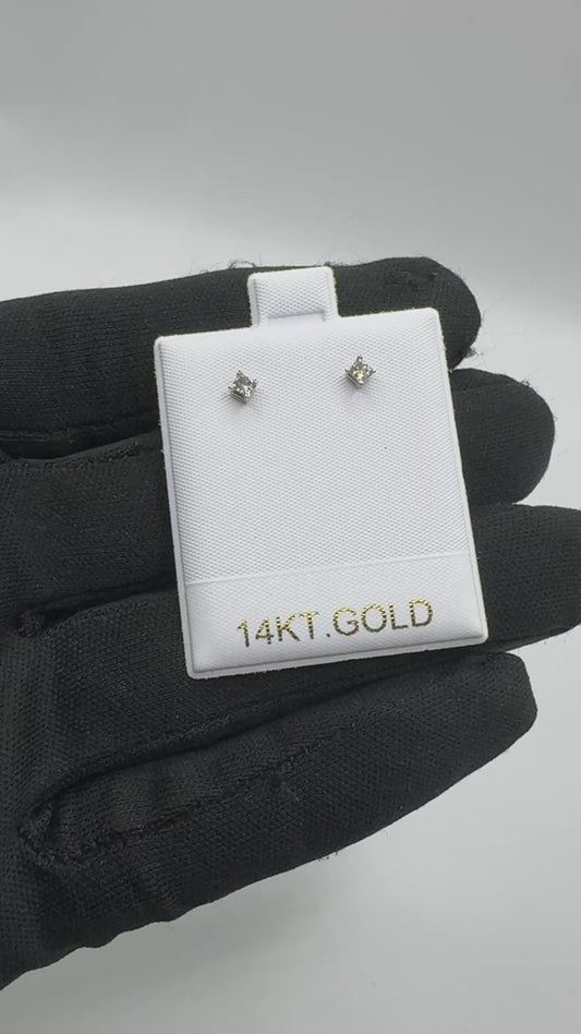 14k gold Dimond stud earrings unisex